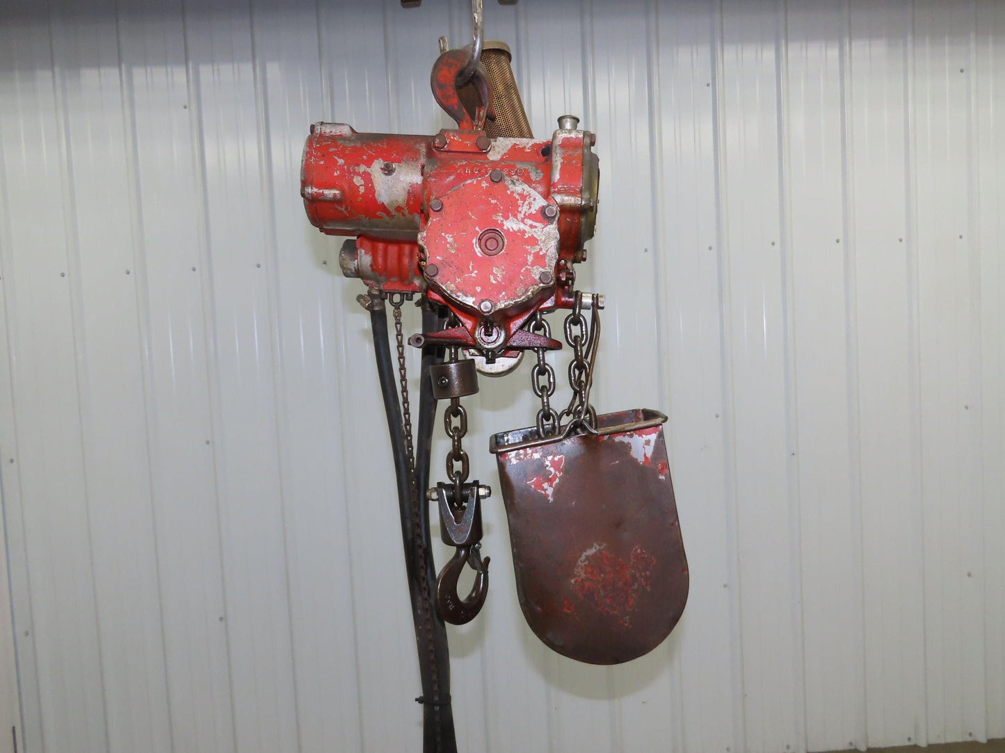 Chicago Pneumatic 1/4 Ton 500Lb Power Vane Air Chain Hoist 9' 3" Lift w/Pendant
