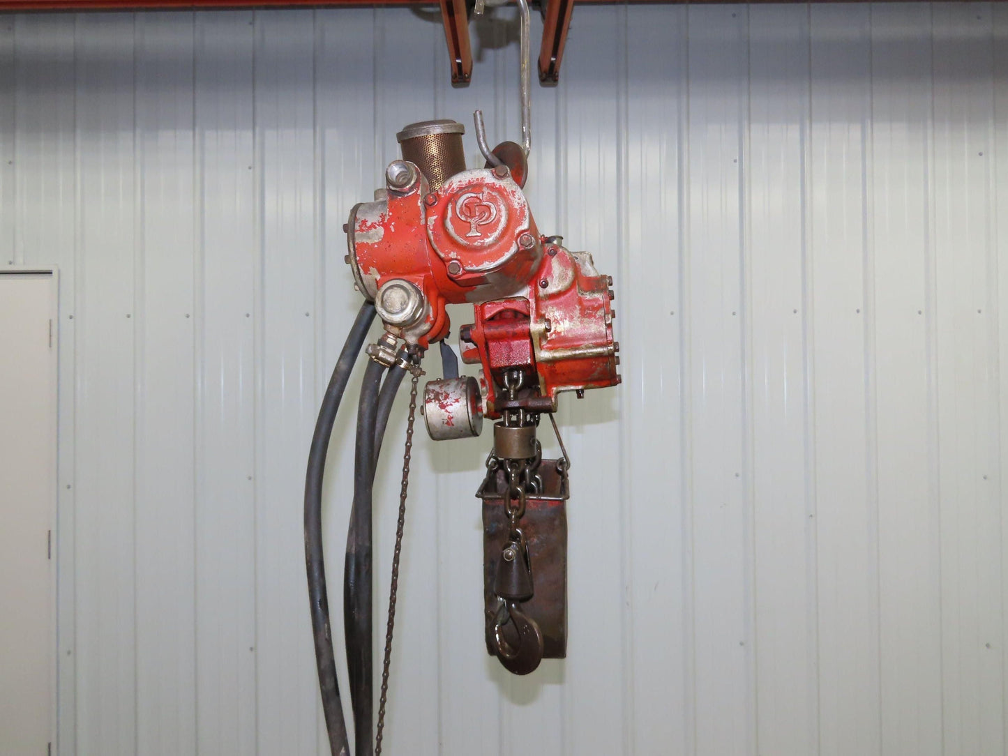 Chicago Pneumatic 1/4 Ton 500Lb Power Vane Air Chain Hoist 9' 3" Lift w/Pendant