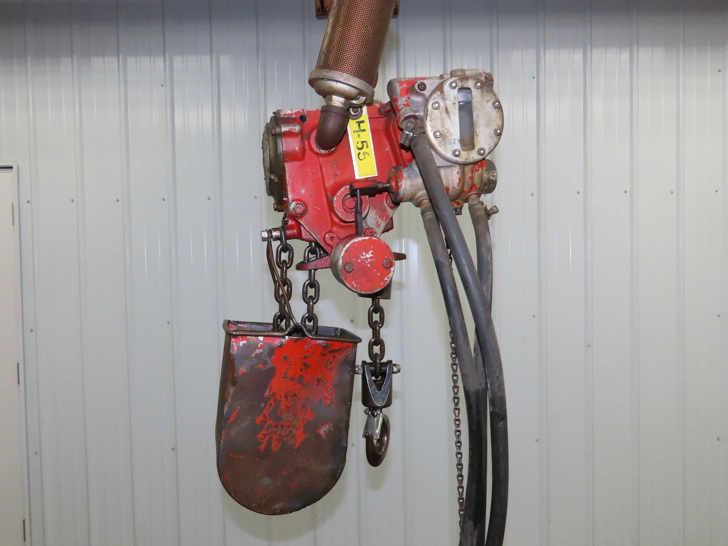 Chicago Pneumatic 1/4 Ton 500Lb Power Vane Air Chain Hoist 9' 3" Lift w/Pendant