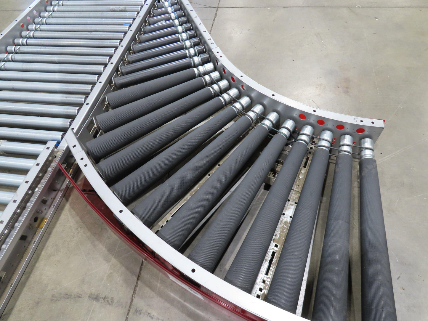 Hilmot 30"x 12' Motorized Roller Conveyor 90° Spur Diverter 27"BF 24VDC 120FPM