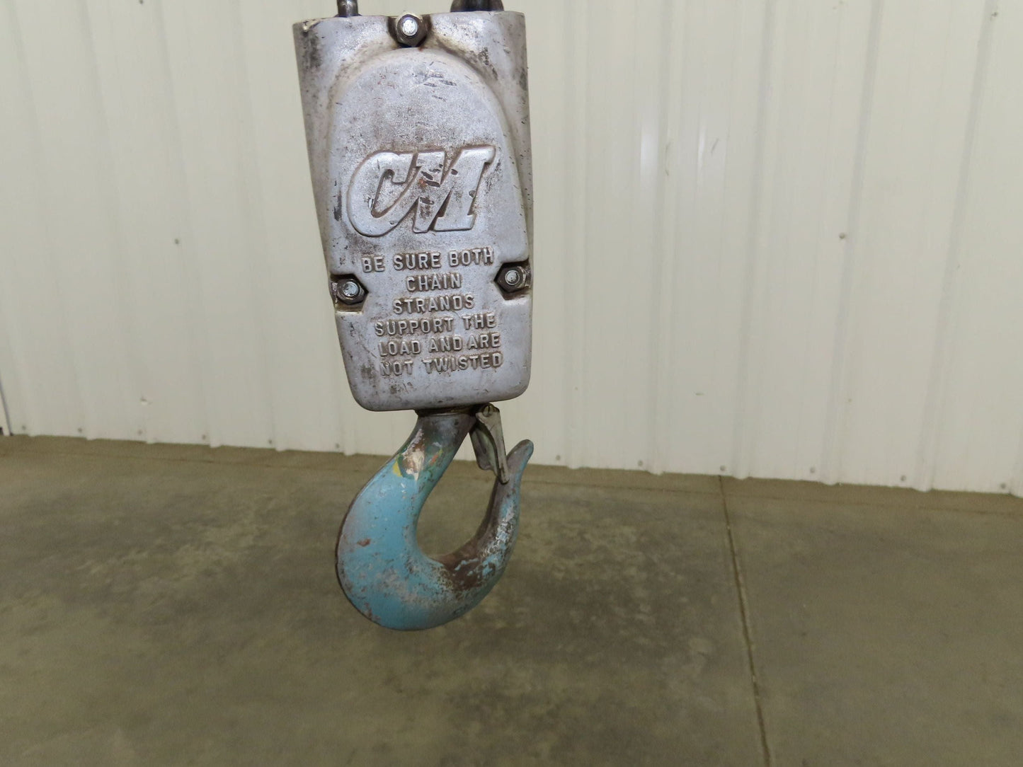 CM Lodestar RR Electric Chain Hoist 2 Ton 16 FPM 27' Lift 575 Volt 3PH