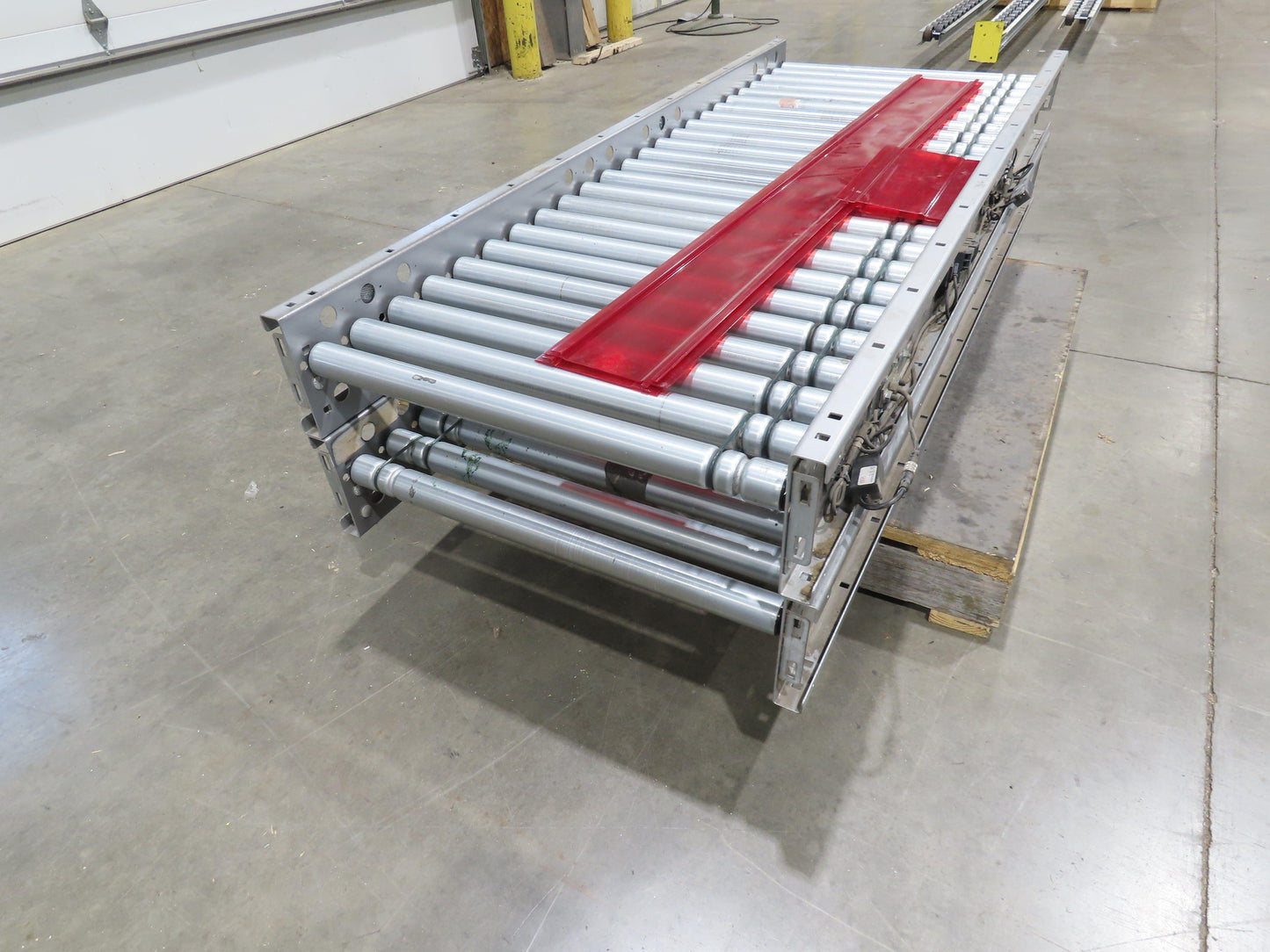 Hilmot 30"x 6' Motorized Roller Conveyor 24VDC MDR Variable Speed Zones 27"BF