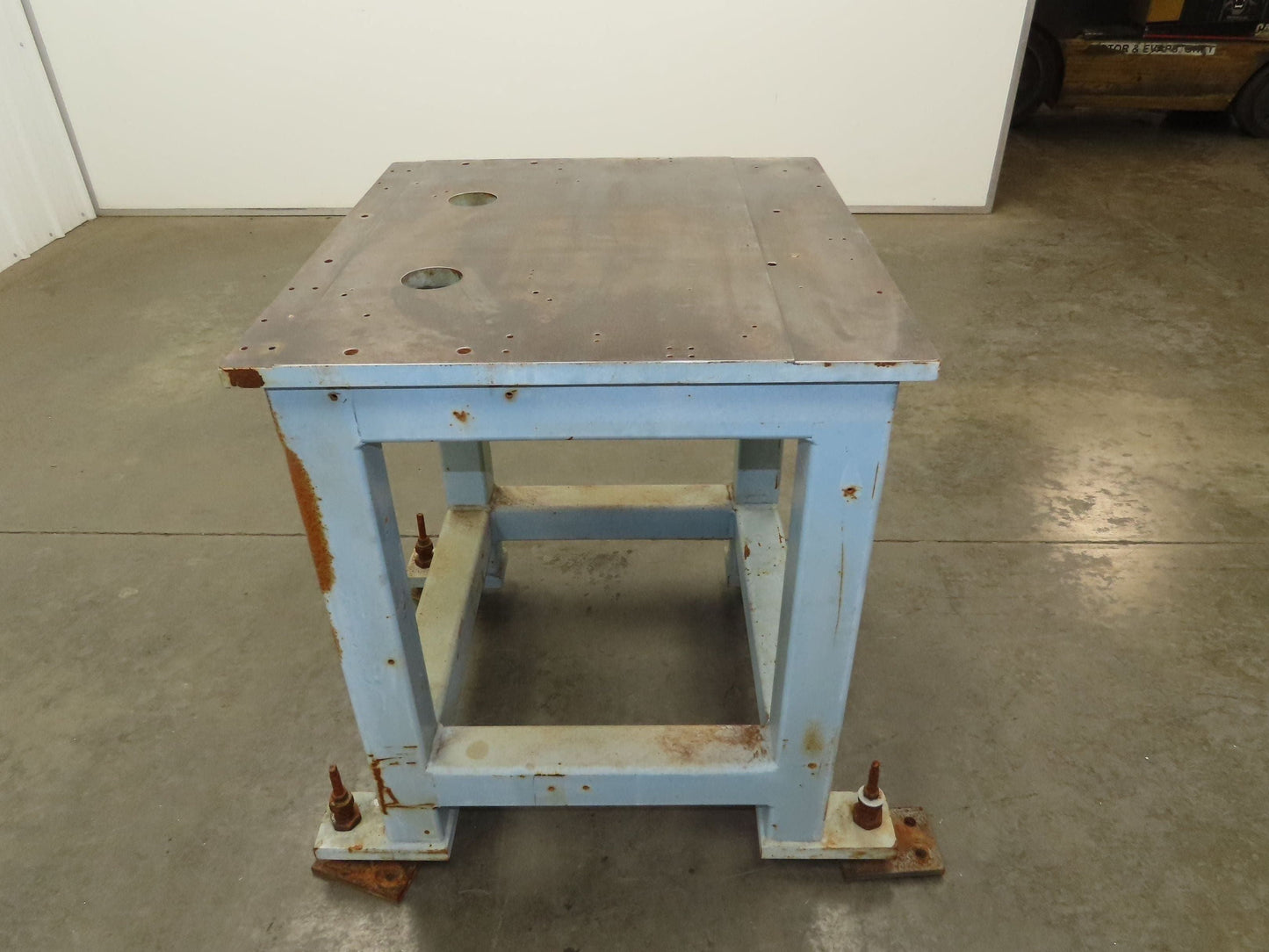 7/8" Steel Top Machine Mounting Base Welding Table 27"x25"x 31-1/4"H