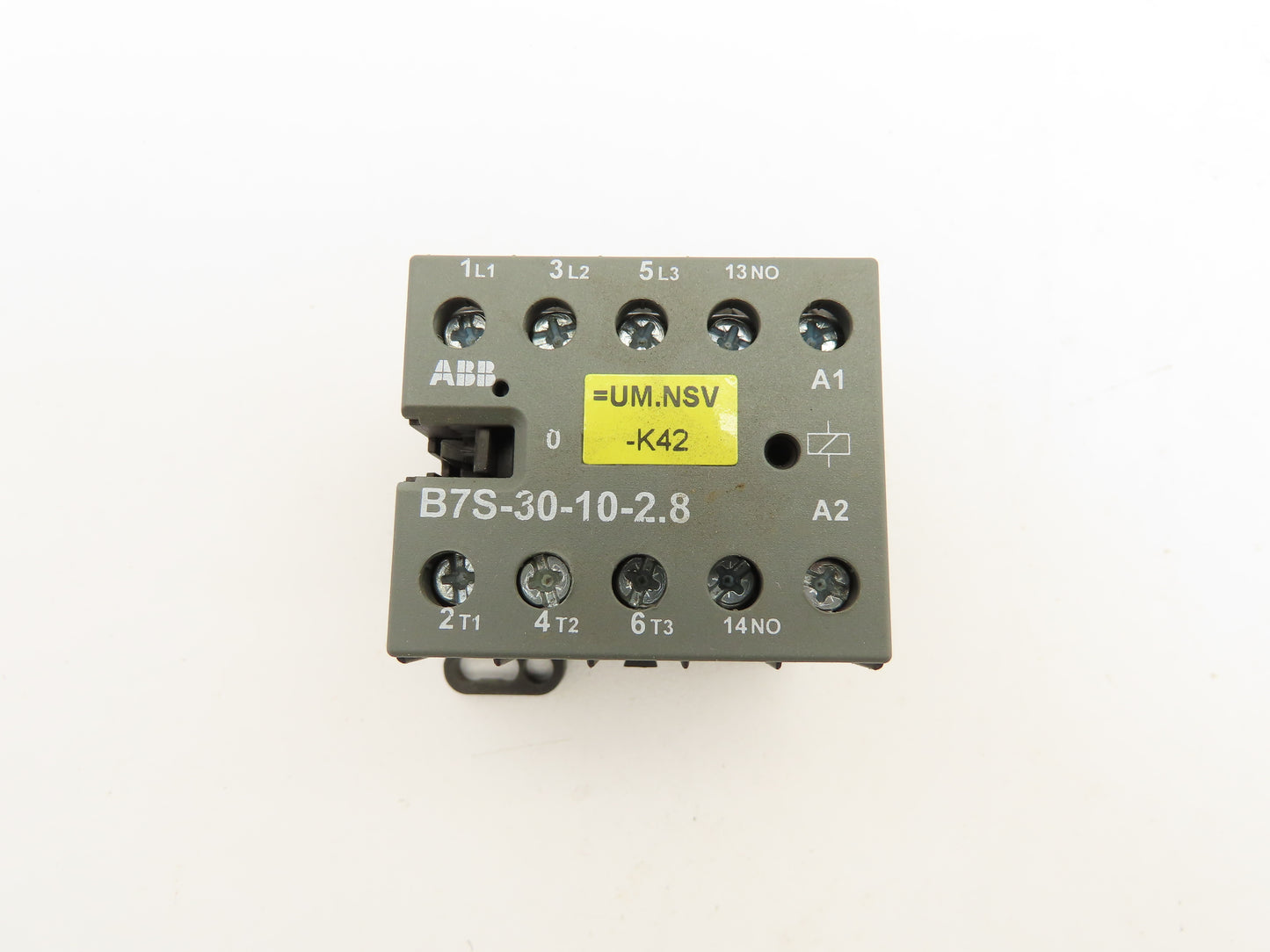 ABB B7S-30-10-2.8 Miniature Contactor 16A 600V 3 Pole