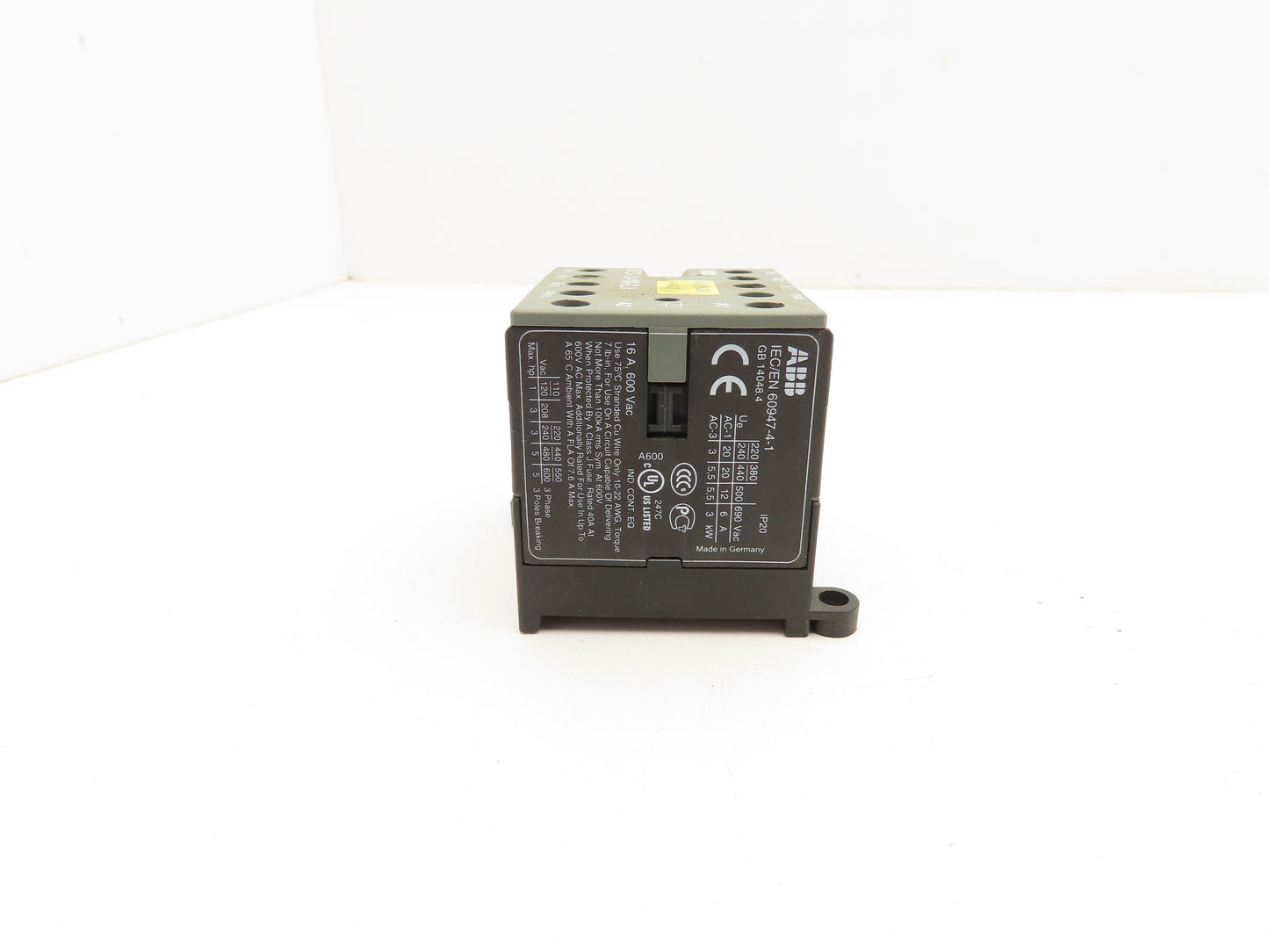 ABB B7S-30-10-2.8 Miniature Contactor 16A 600V 3 Pole