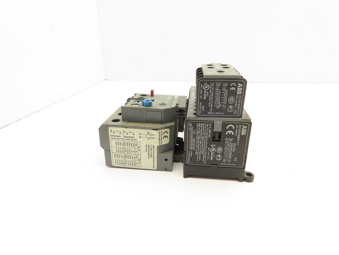 ABB VB7-30-01 Reversing Contactor Thermal Overload Relay T16-1.3 16A 600V