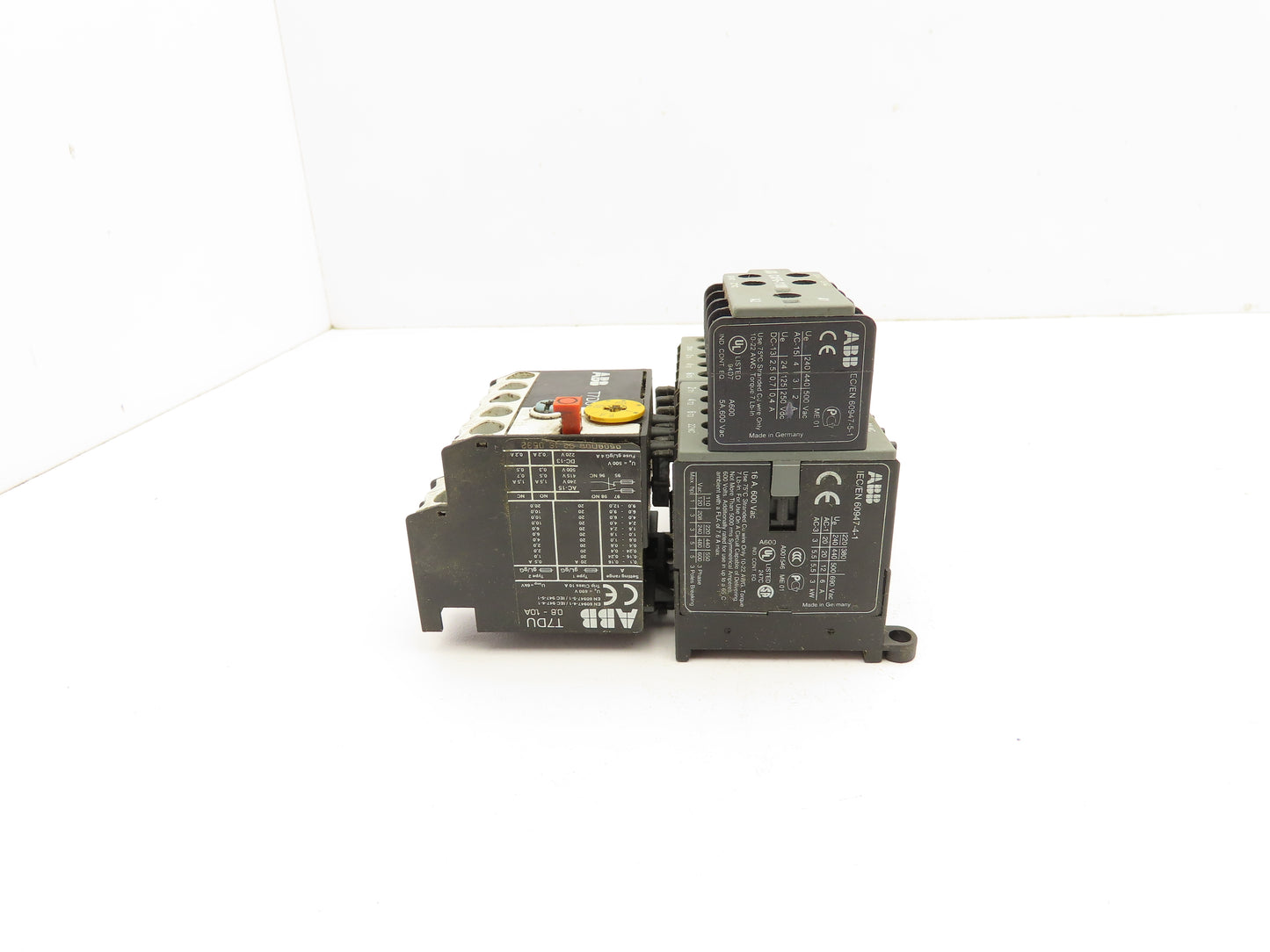 ABB VB7-30-01 Miniature Contactor Thermal Overload Relay 110V Coil