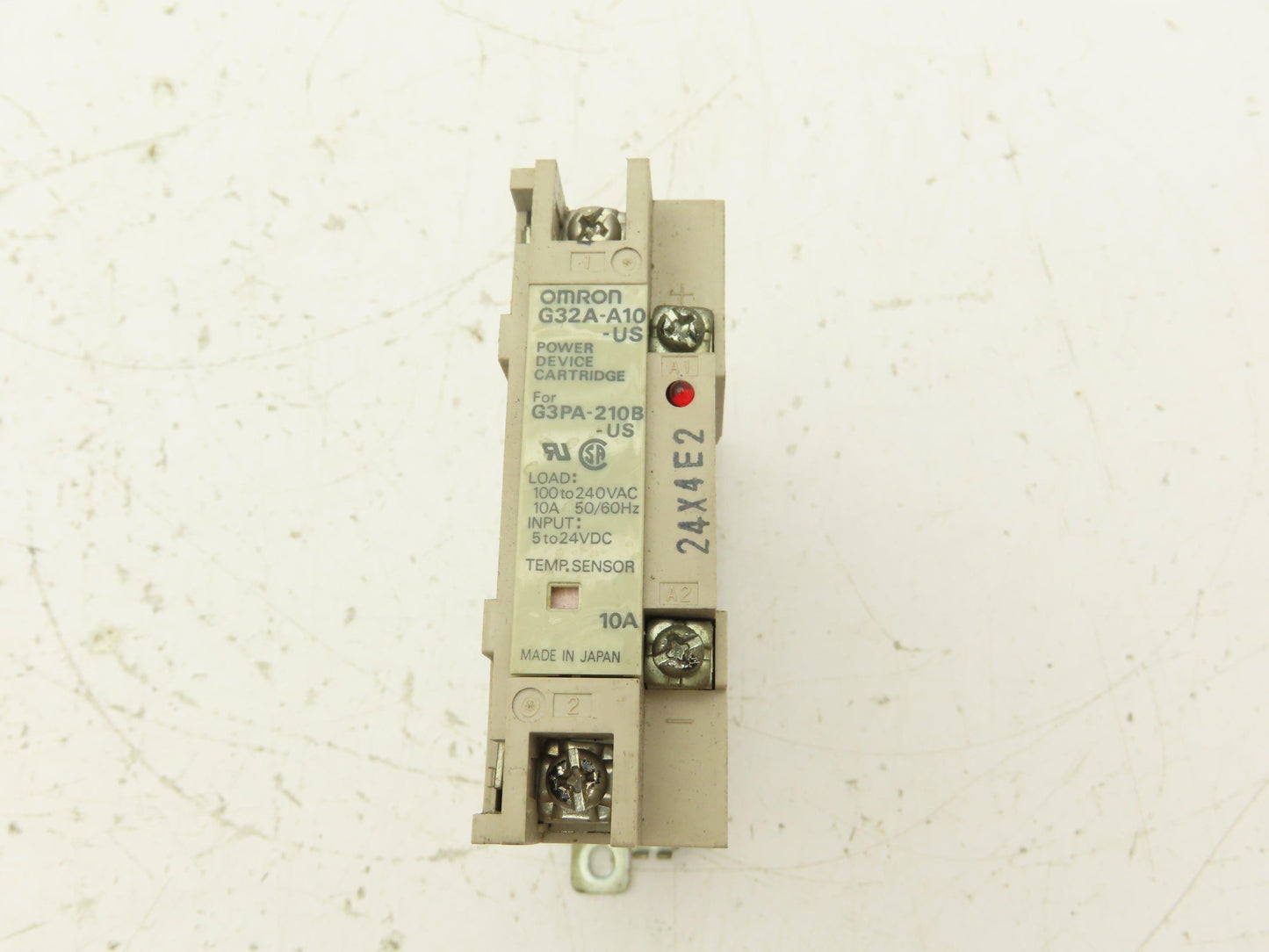Omron G32A-A10-US Power Device Cartridge 100-240VAC 10A 24VDC