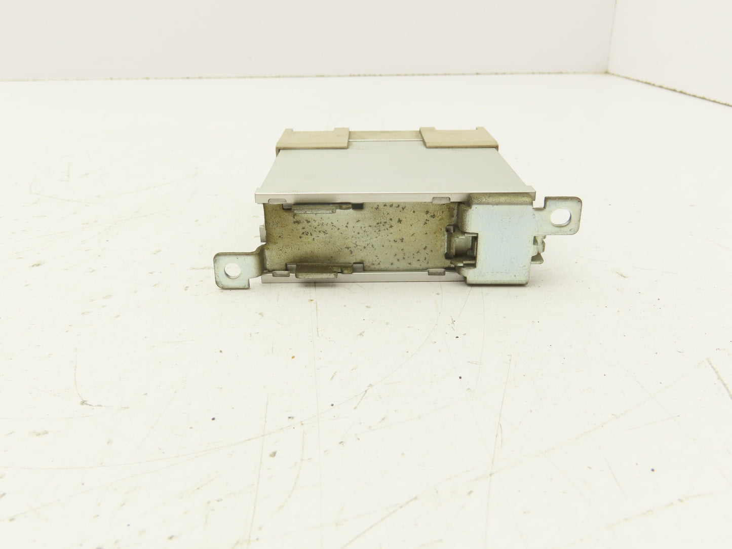 Omron G32A-A10-US Power Device Cartridge 100-240VAC 10A 24VDC