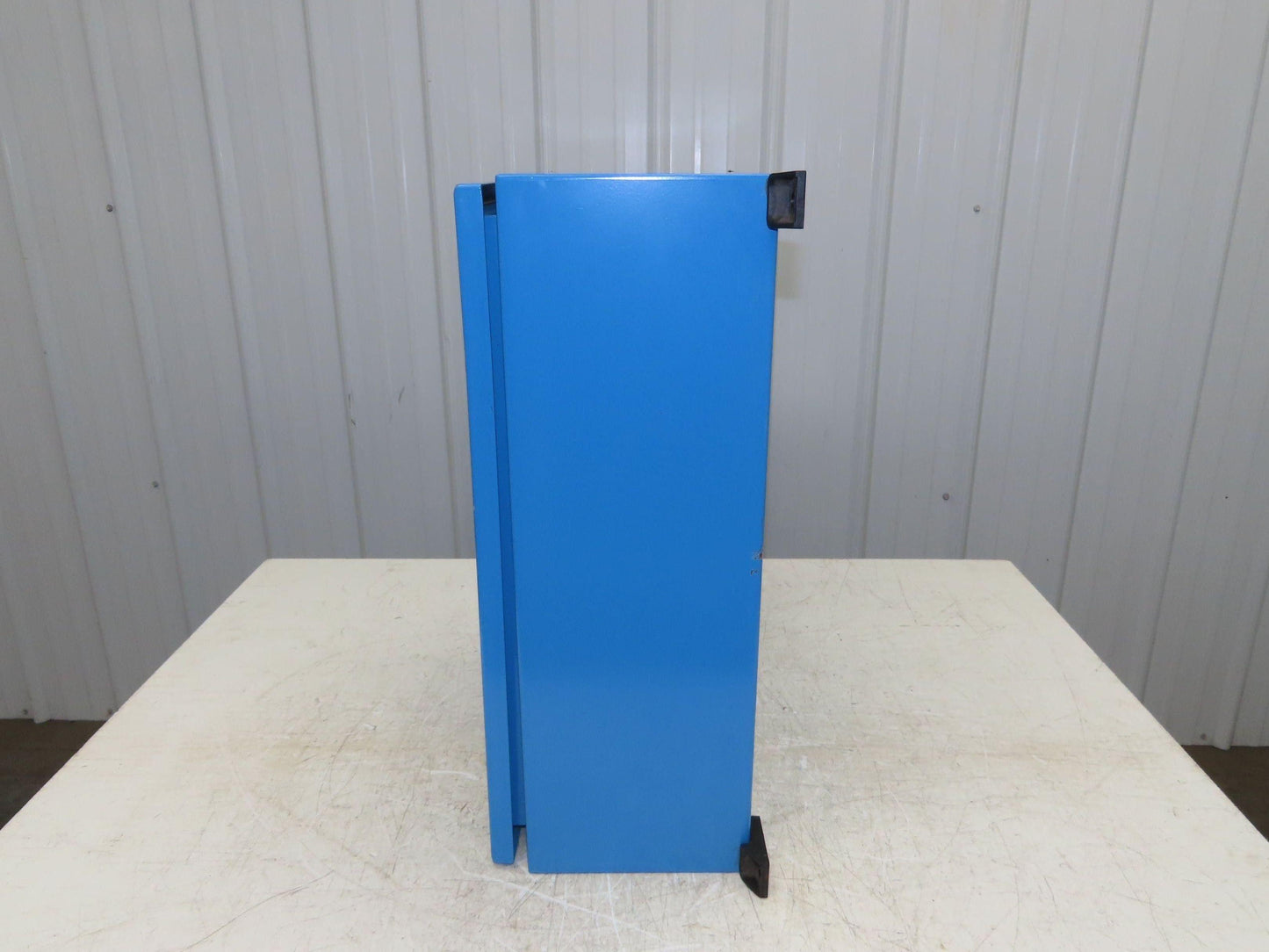 Saginaw SCE-24EL1608LP-10 Electrical Enclosure Control Panel 24x16x8" Blue