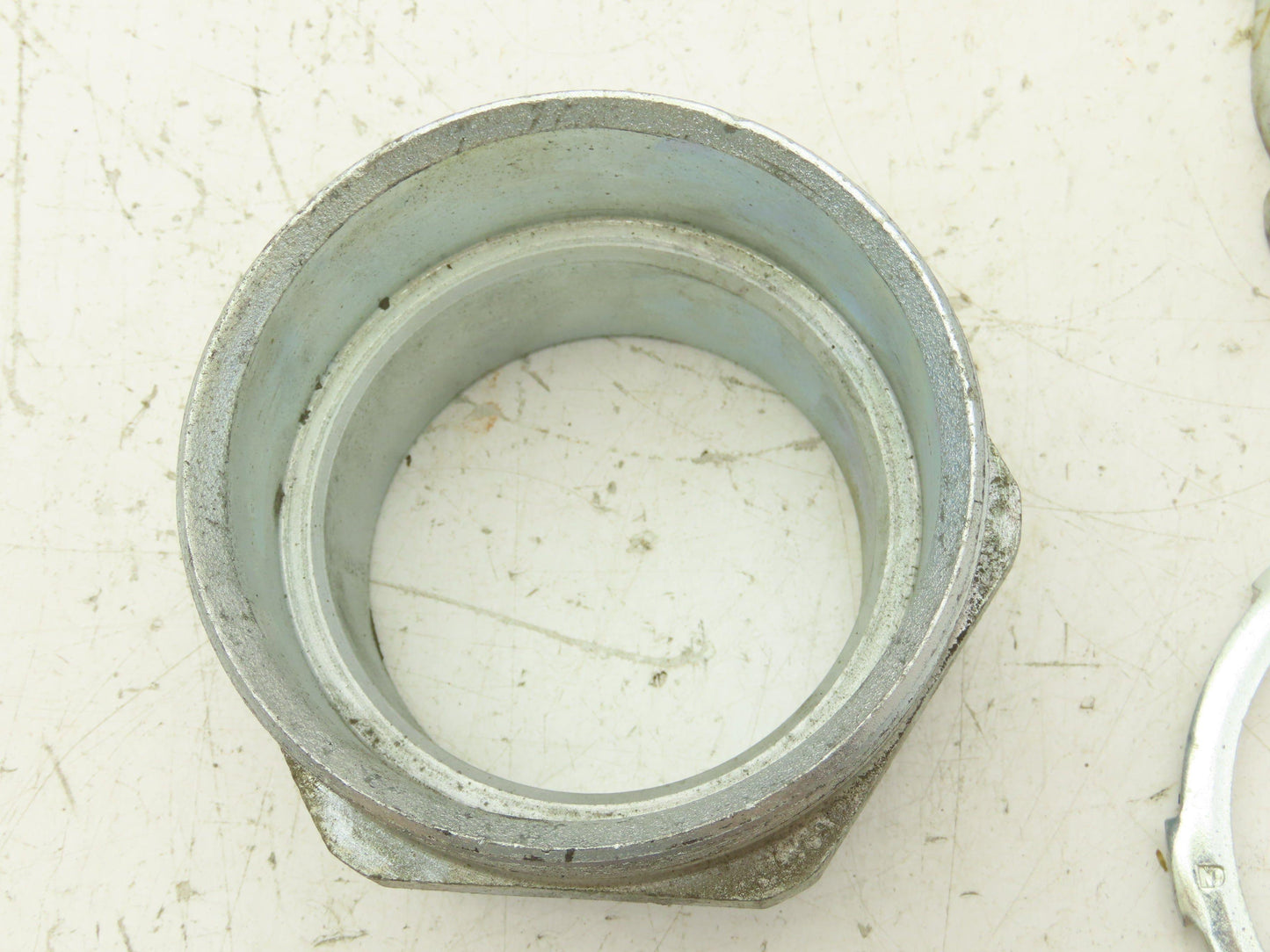Rigid Compression Connector 3" Threadless Malleable Iron