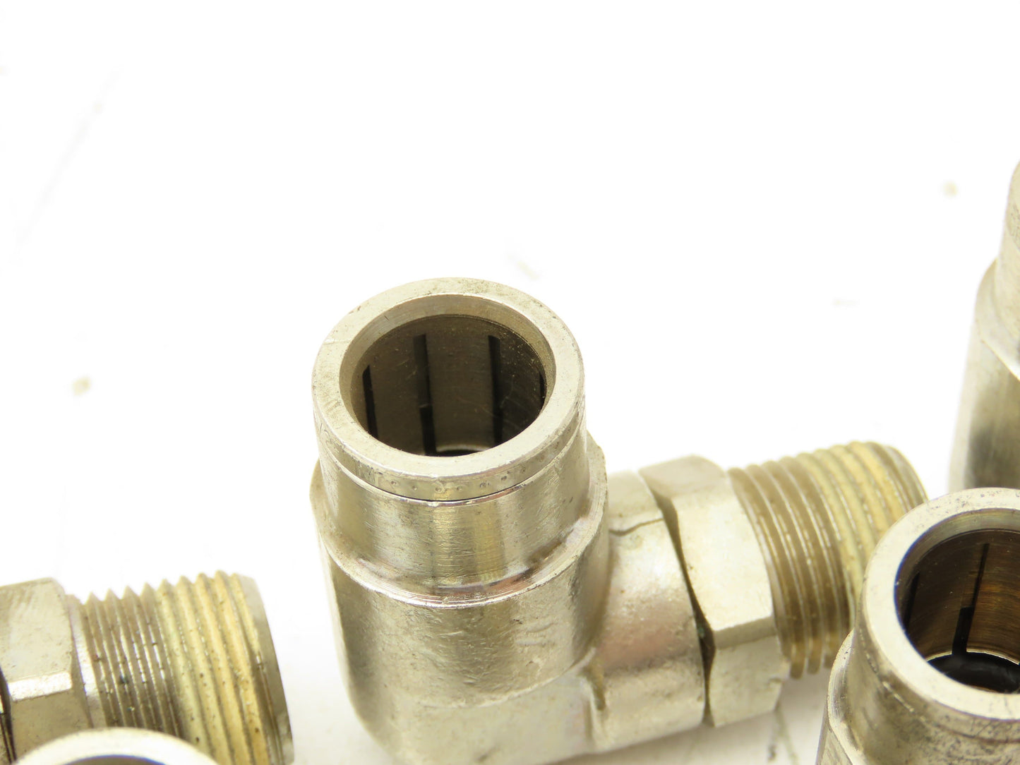 Norgren 124470738 Pneufit Swivel Male Elbow 1/2" OD Tube 3/8" MNPT Lot of 5