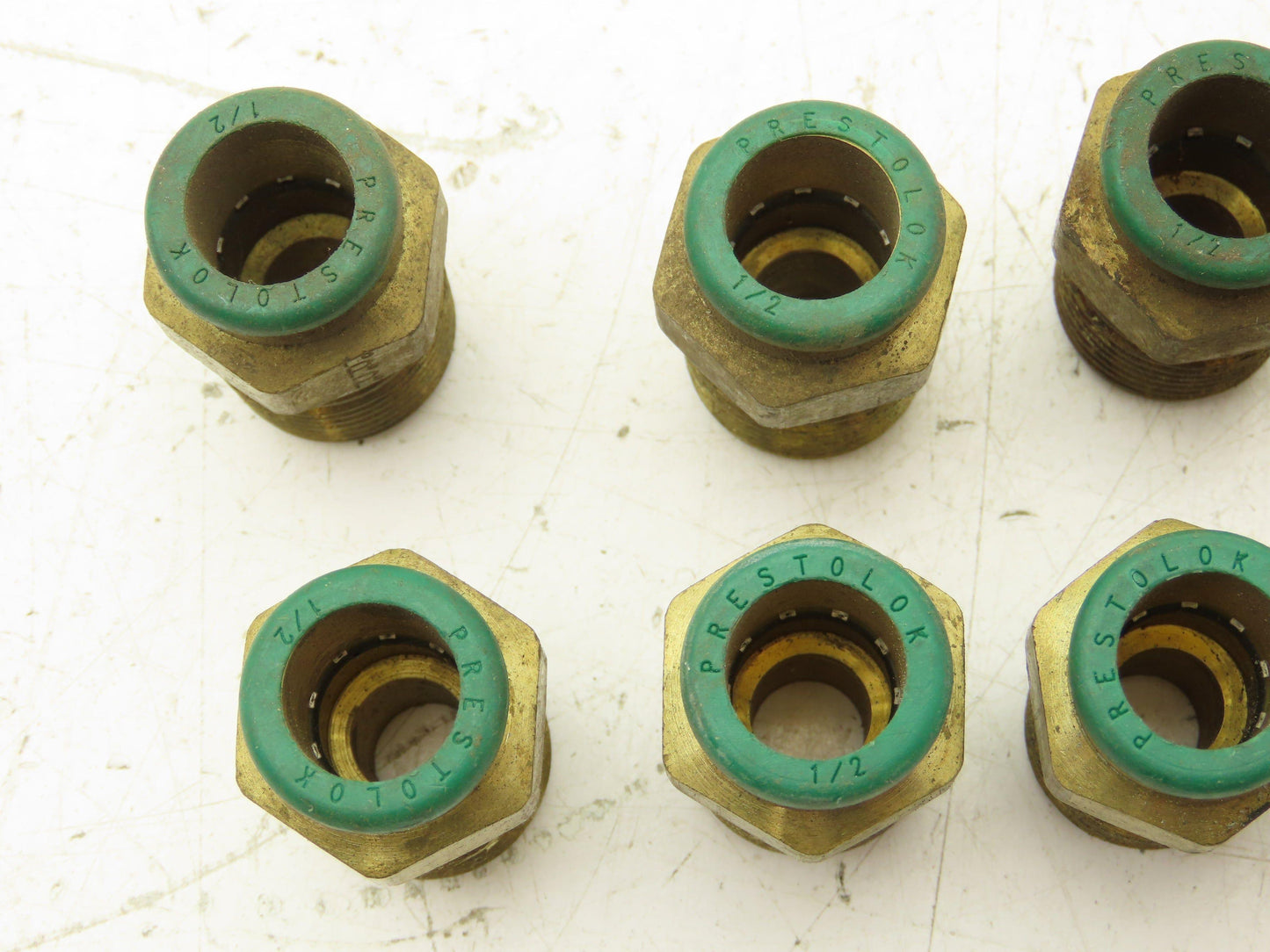 Parker W68PL-8-8 Prestolok Push Connect Fitting 1/2" OD x 1/2" MNPT Lot of 10