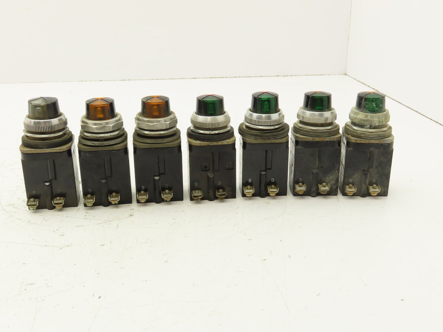 Allen Bradley 800T-PC216 Cluster Pilot Light 30mm Mixed Lot of 7
