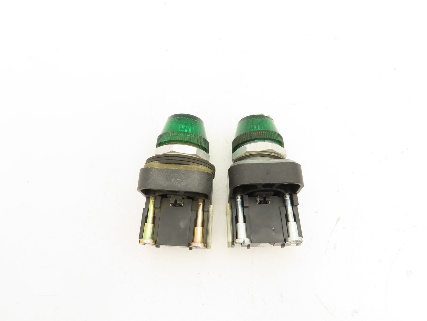 Allen Bradley 800T-QH24G Green Pilot Light 30mm Lot of 2