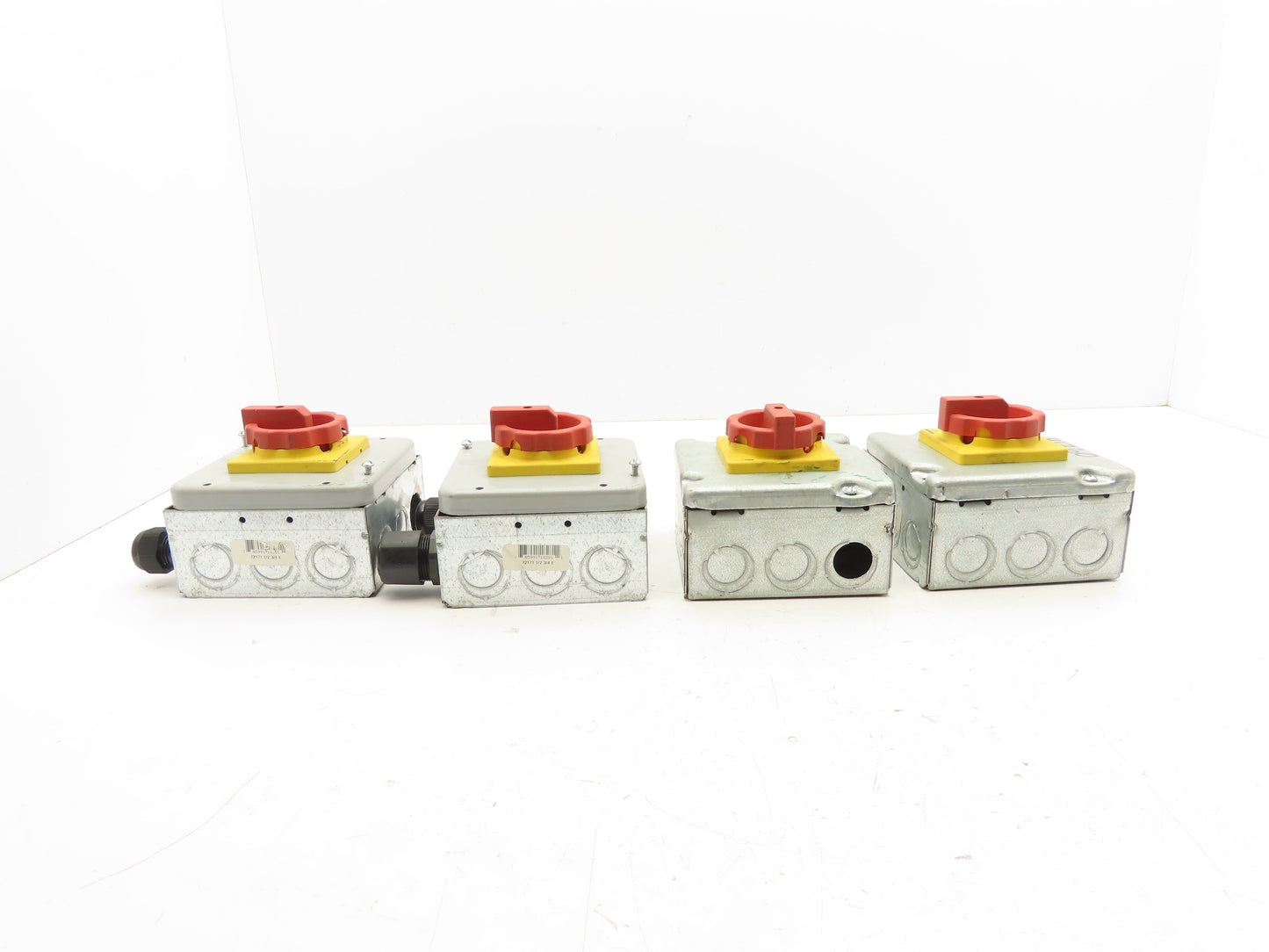 Siemens 3LD2203-OTK53 Rotary Disconnect Switch 2-Gang Steel Outlet Box Lot of 4