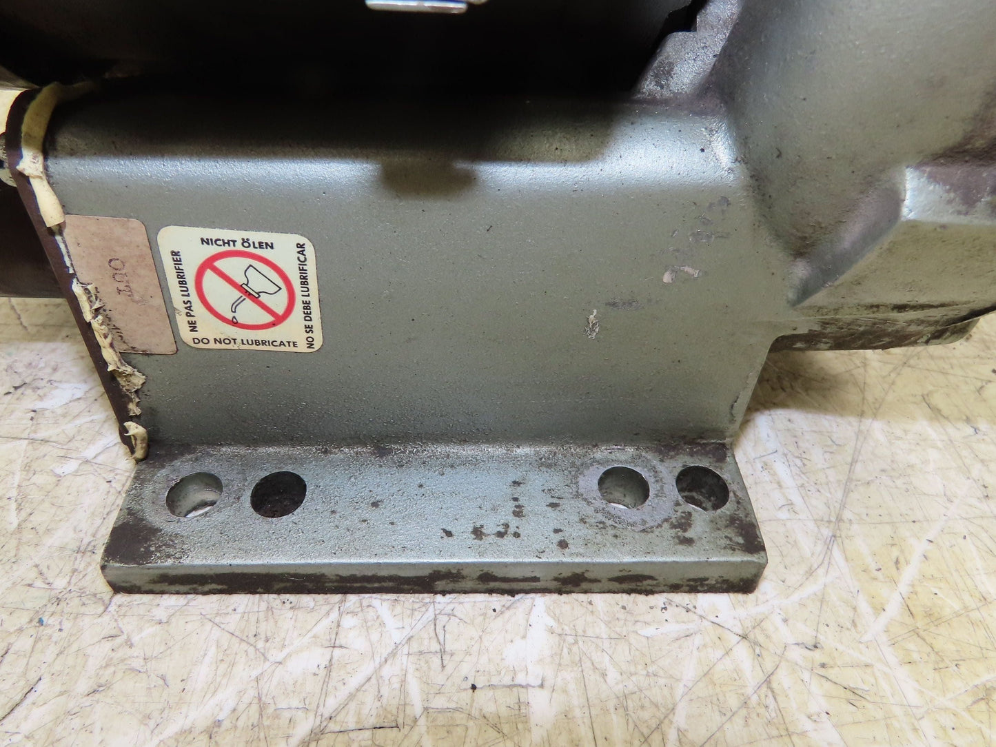 Gast R3305A-10 Regenair Regenerative Blower 53 CFM 1/2Hp 230/460V 3PH 1-1/4"