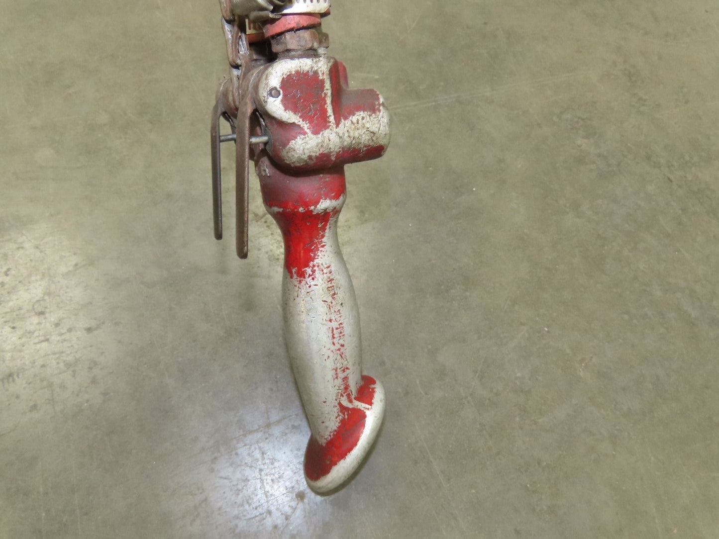 Chicago Pneumatic 1/2 Ton 1000Lb Power Vane Air Chain Hoist 10' 8" Lift Pendant