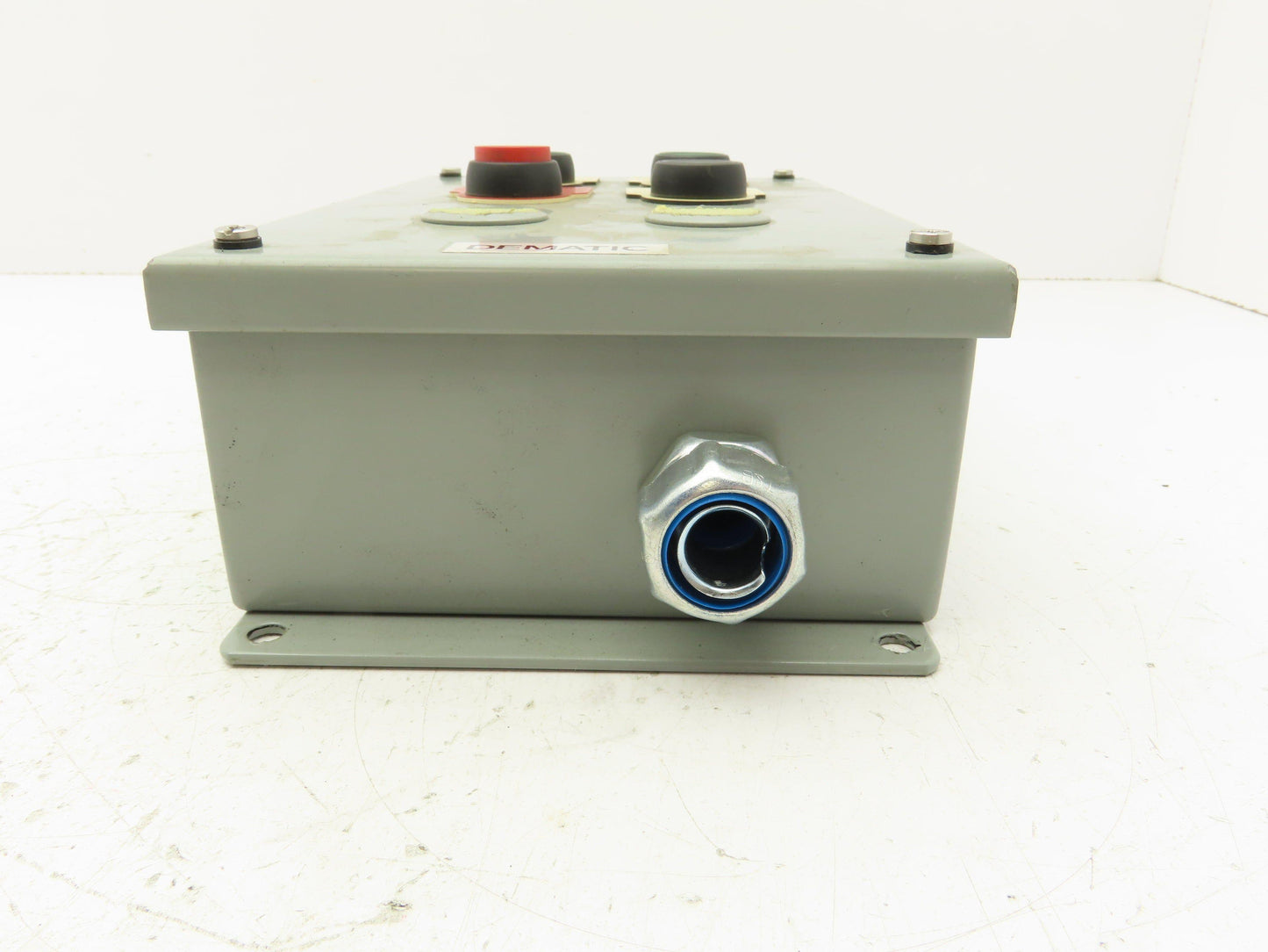 SCE-6PBI Pushbutton Control Station Enclosure Start/Stop/Reset 6-Button Box
