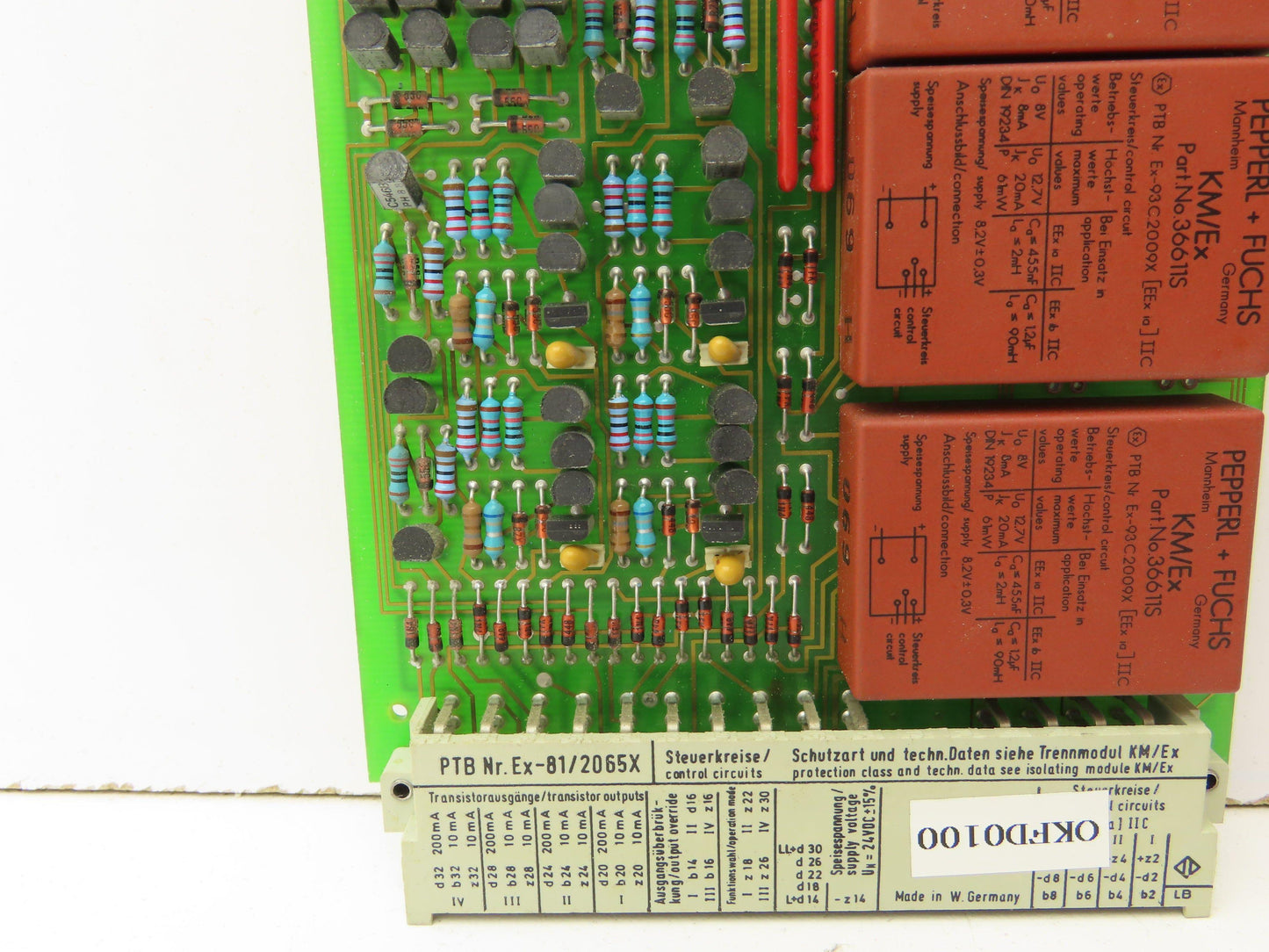 Celio VC1000EX4 Graphic Art Slot Rack Relay Card 5-1055G