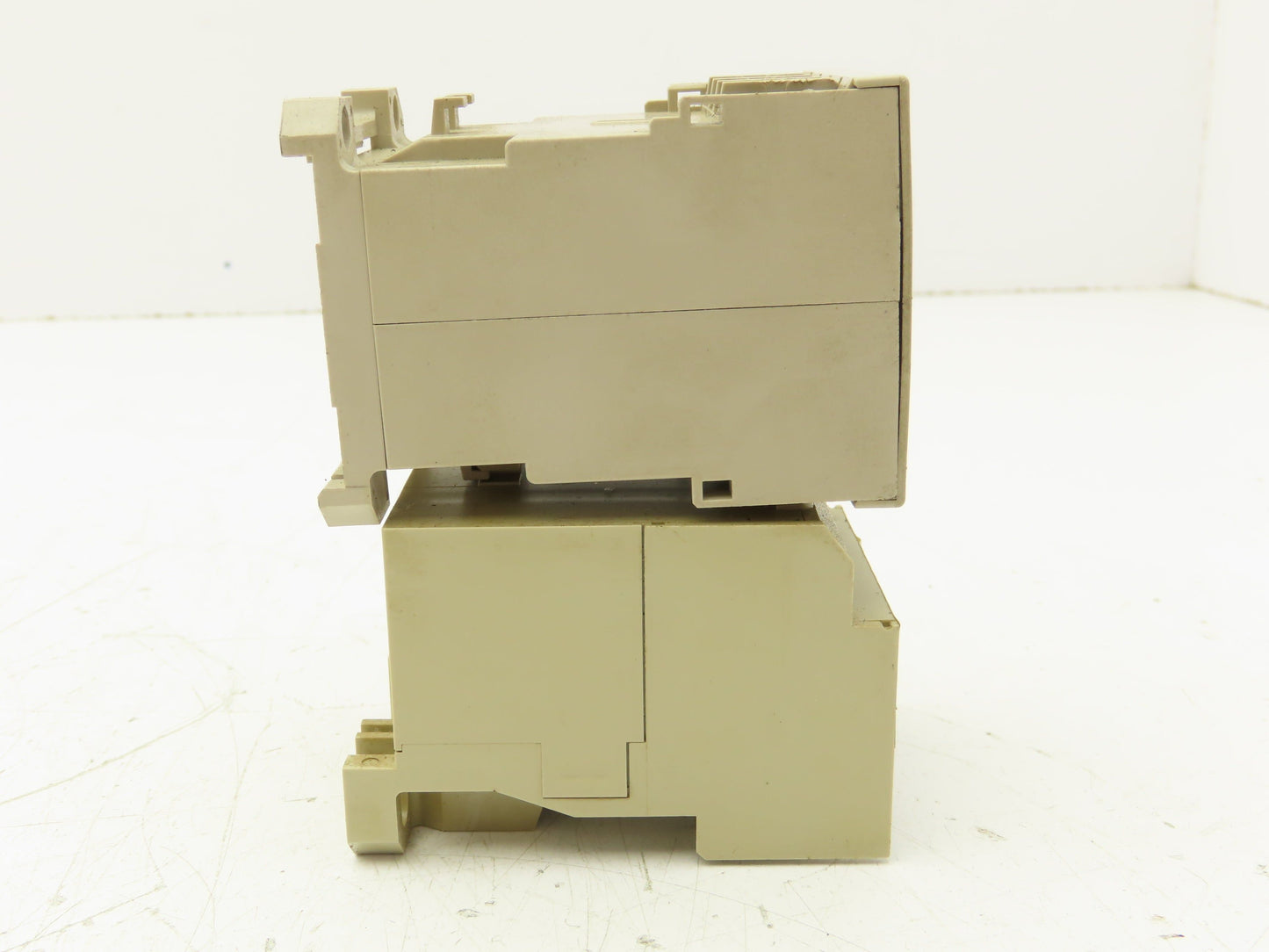 Omron J7A-E3 Contactor with Overload Relay 15A 24VDC Coil