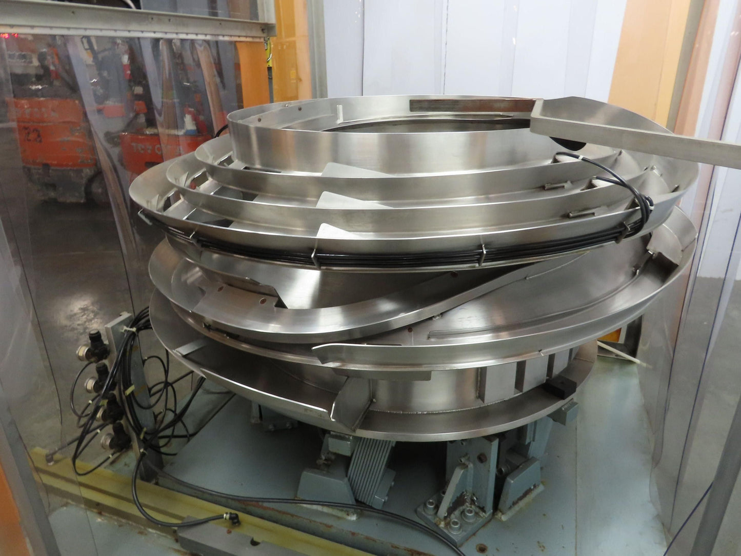 Vibracraft Vibratory Parts Feeder 36" Stainless Bowl Bottle Cap Sorter 115V