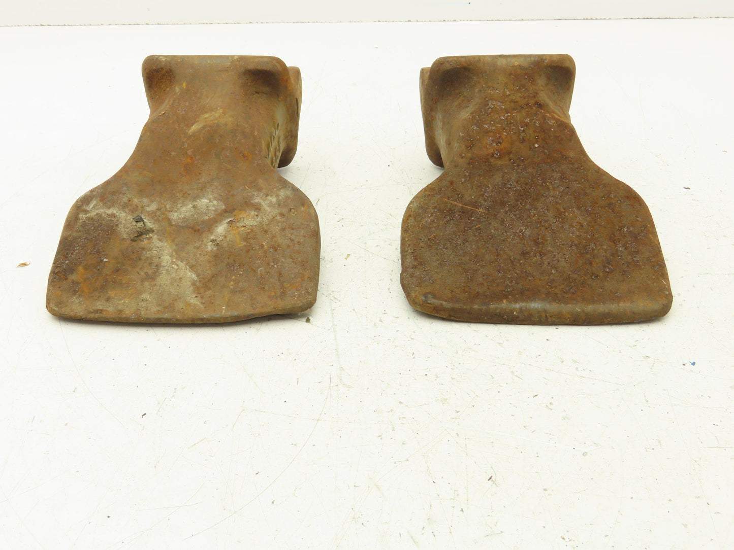 Esco 27S6F Excavator Bucket Teeth Green -No Lock Pins  Lot of 2