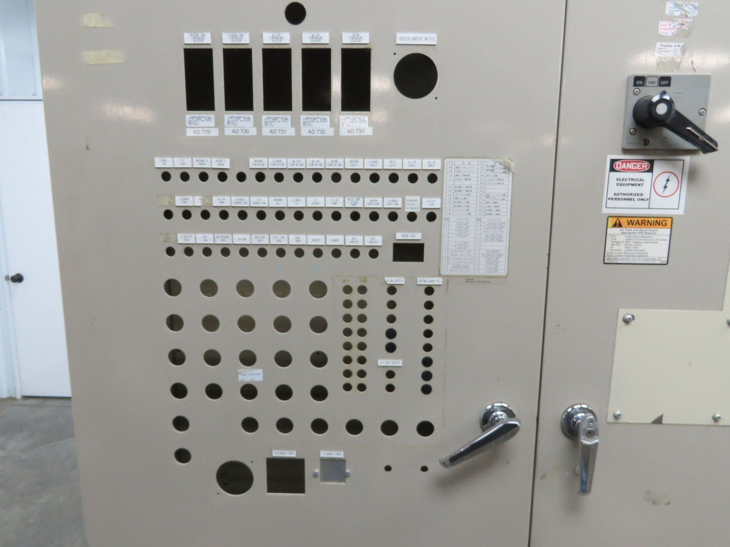 Electrical Enclosure Freestanding Control Panel 170x130x40mm 67x51x16"