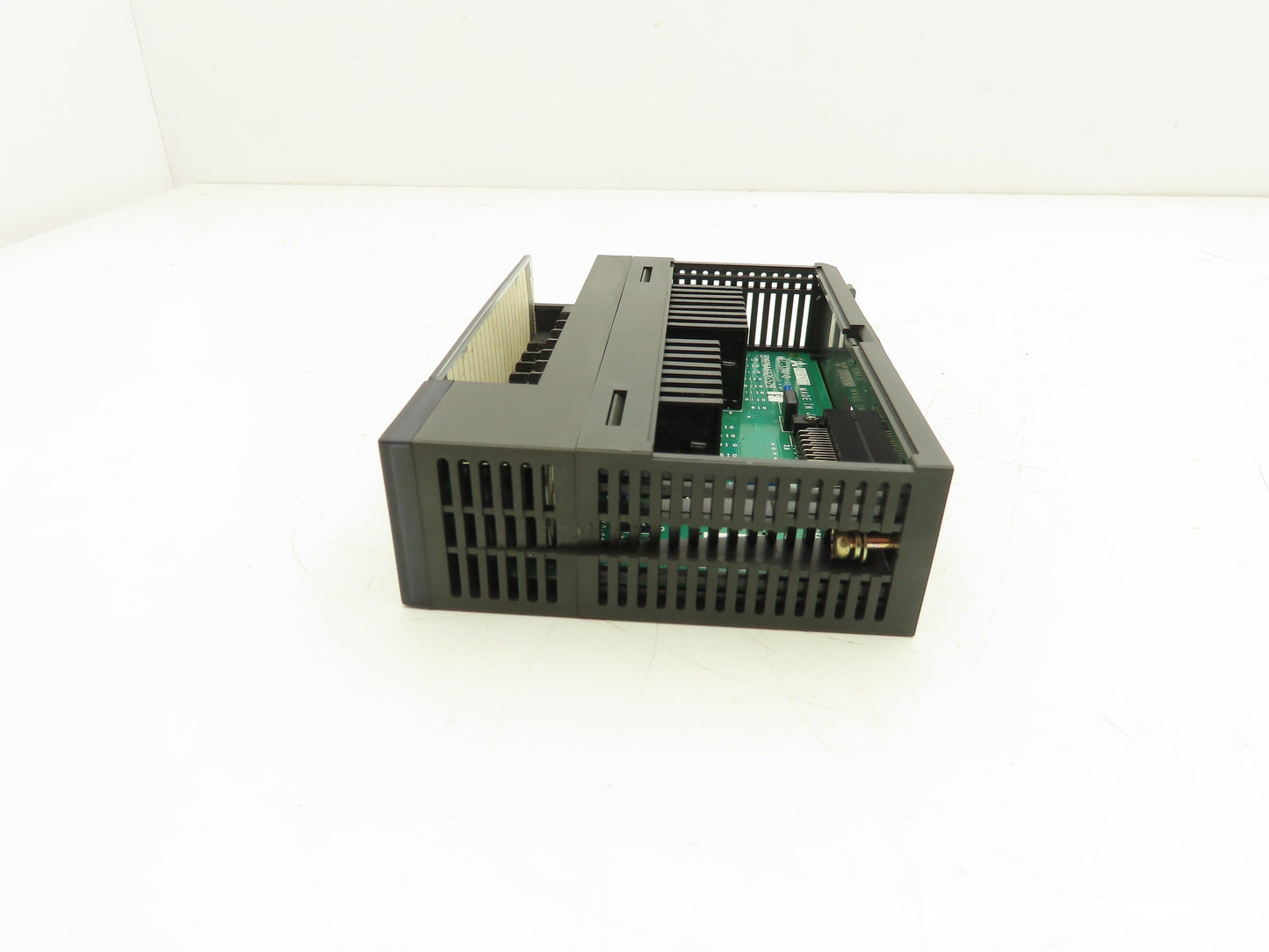 Mitsubishi Electric A1SY22 PLC Digital Output Module 240V