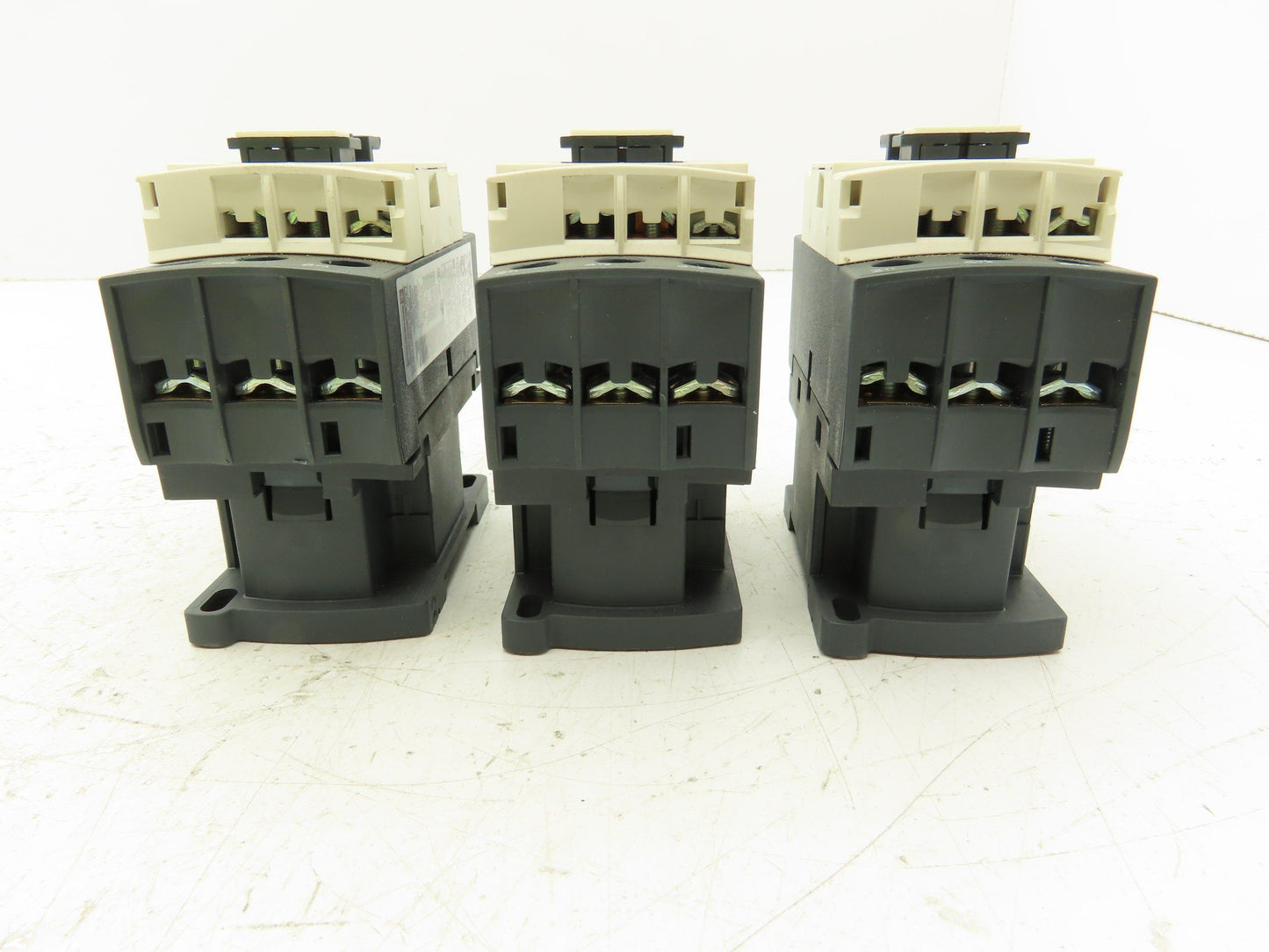 Schneider LC1D25 Motor Starter Contactor 40A 600V 3 Pole 120V Coil Lot of 3