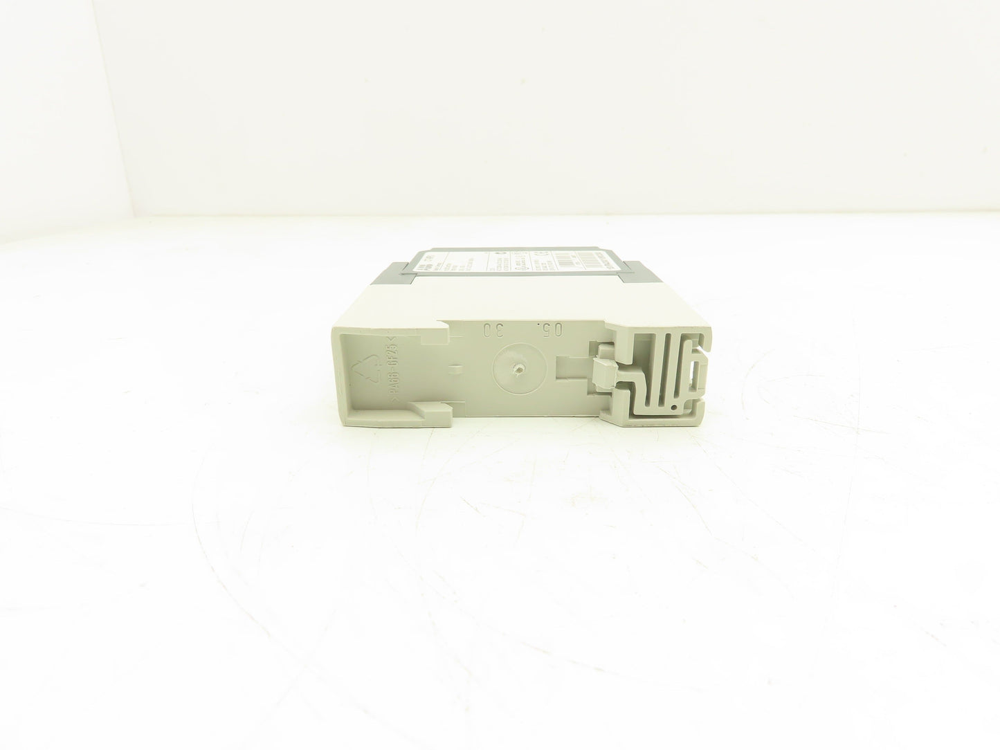 ABB 1SVR430010R0200 Multi-Function Time Relay 0.05 Sec-300 Hours 24V 240V
