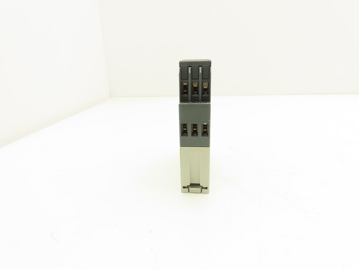 ABB 1SVR430010R0200 Multi-Function Time Relay 0.05 Sec-300 Hours 24V 240V