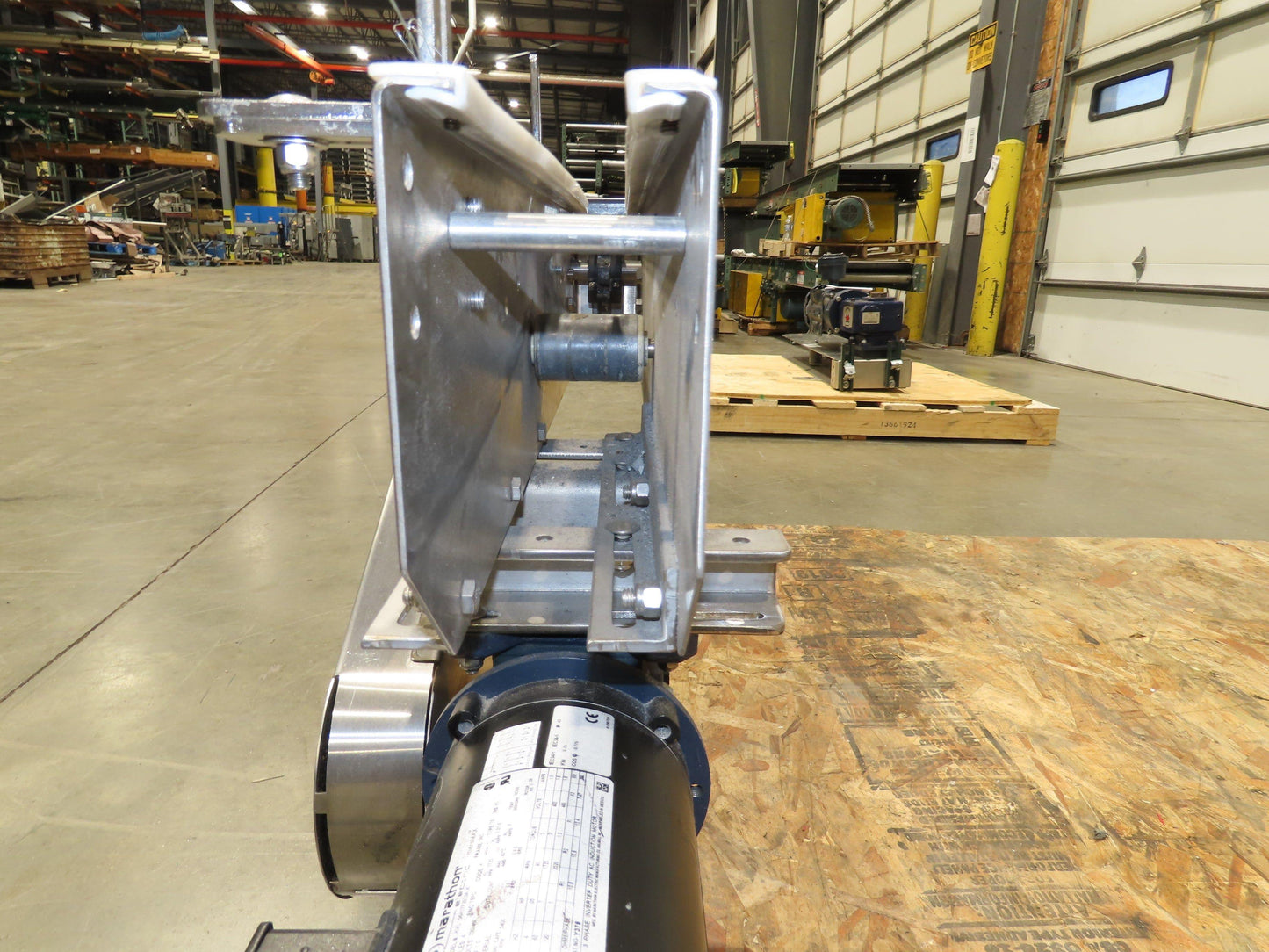 Arrowhead 3.25" Tabletop Belt Stainless Bottle Conveyor 36" Chain Drive 460V 3PH