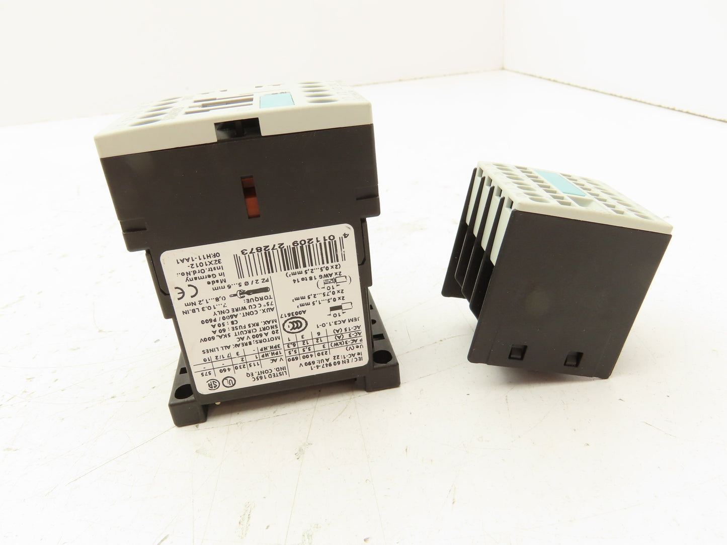 Siemens 3RT1017-1BB42 Contactor Auxiliary Contact Block 20A 600V