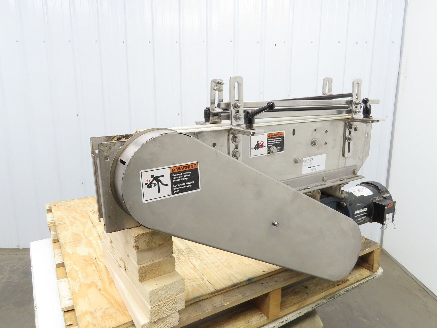Arrowhead 3.25" Tabletop Belt Stainless Bottle Conveyor 36" Chain Drive 460V 3PH