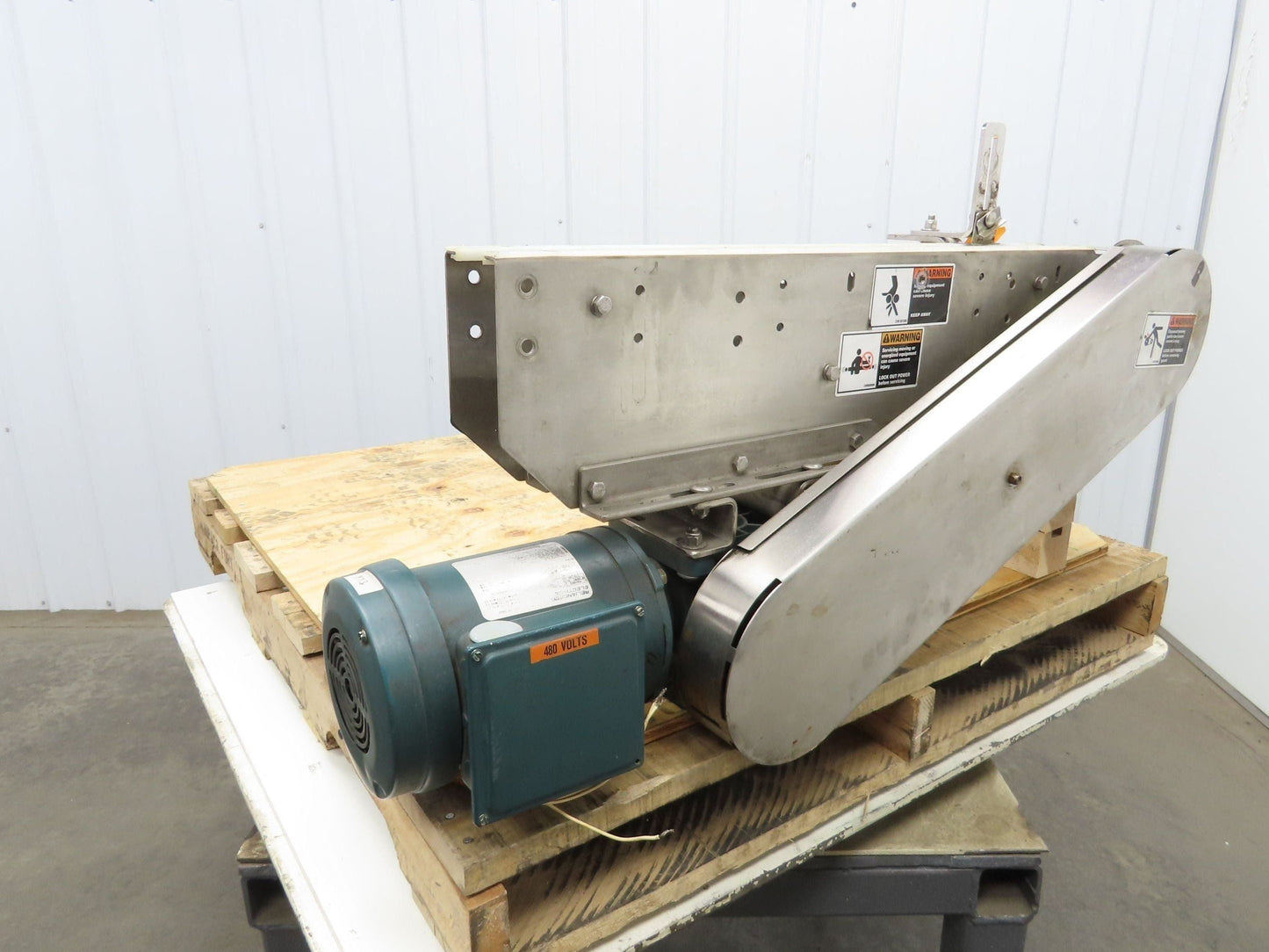 Arrowhead 3.25" Tabletop Belt Stainless Bottle Conveyor 36" Chain Drive 460V 3PH