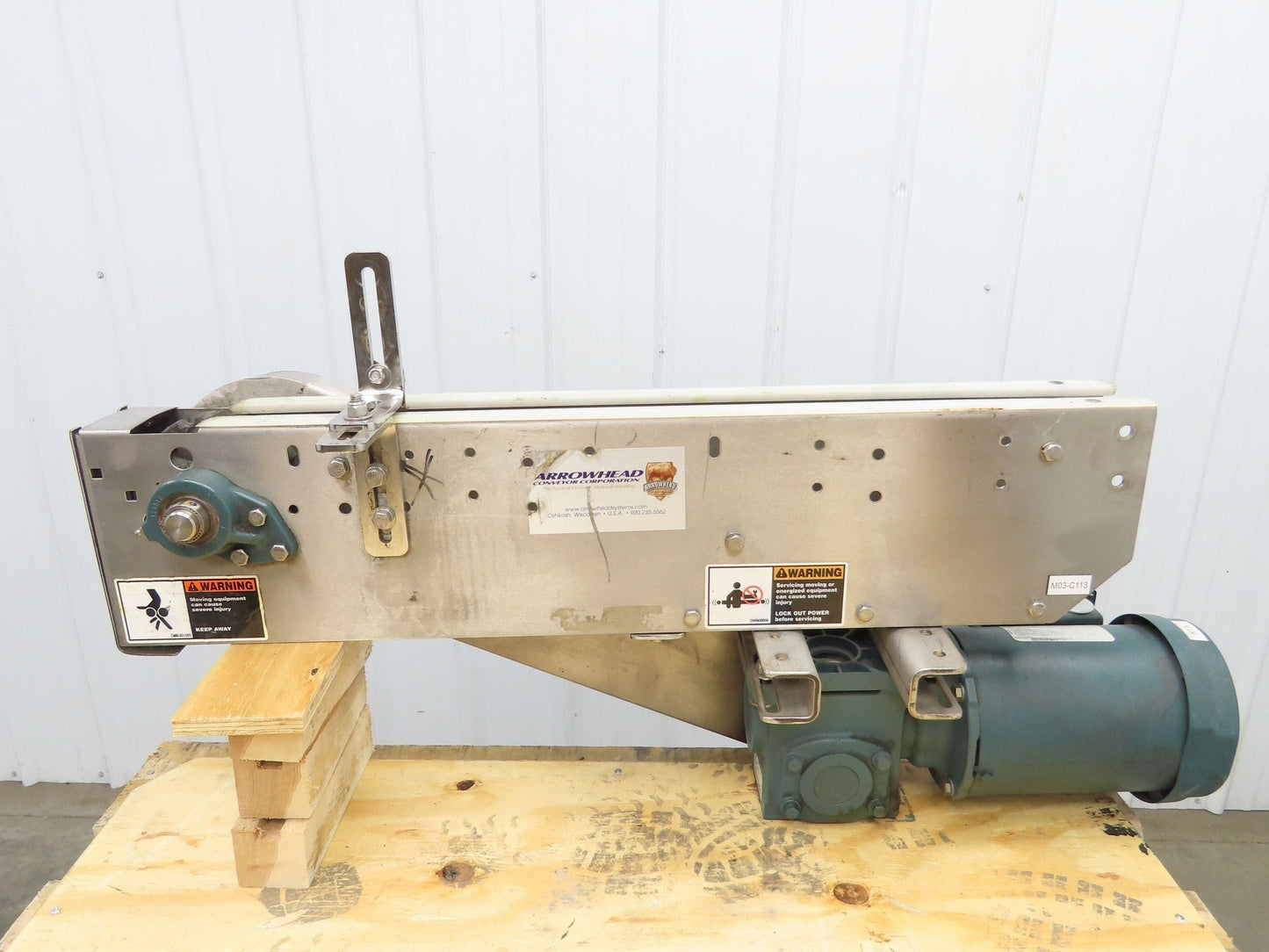Arrowhead 3.25" Tabletop Belt Stainless Bottle Conveyor 36" Chain Drive 460V 3PH
