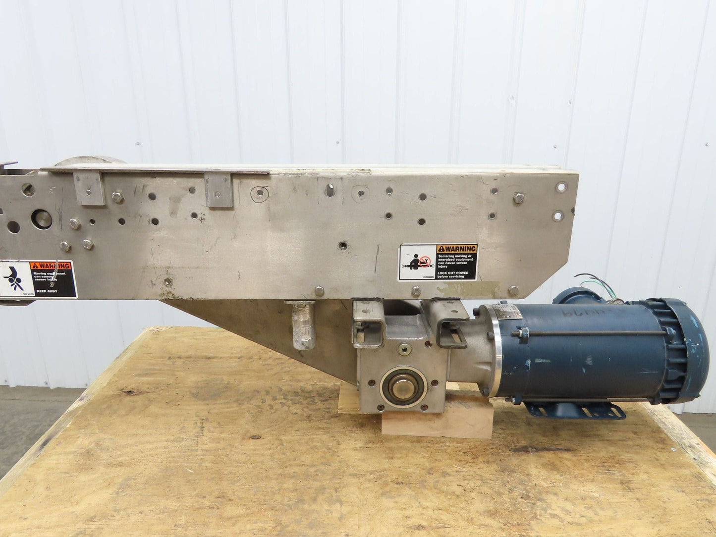 Arrowhead 3.25" Tabletop Belt Stainless Bottle Conveyor 36" Chain Drive 460V 3PH