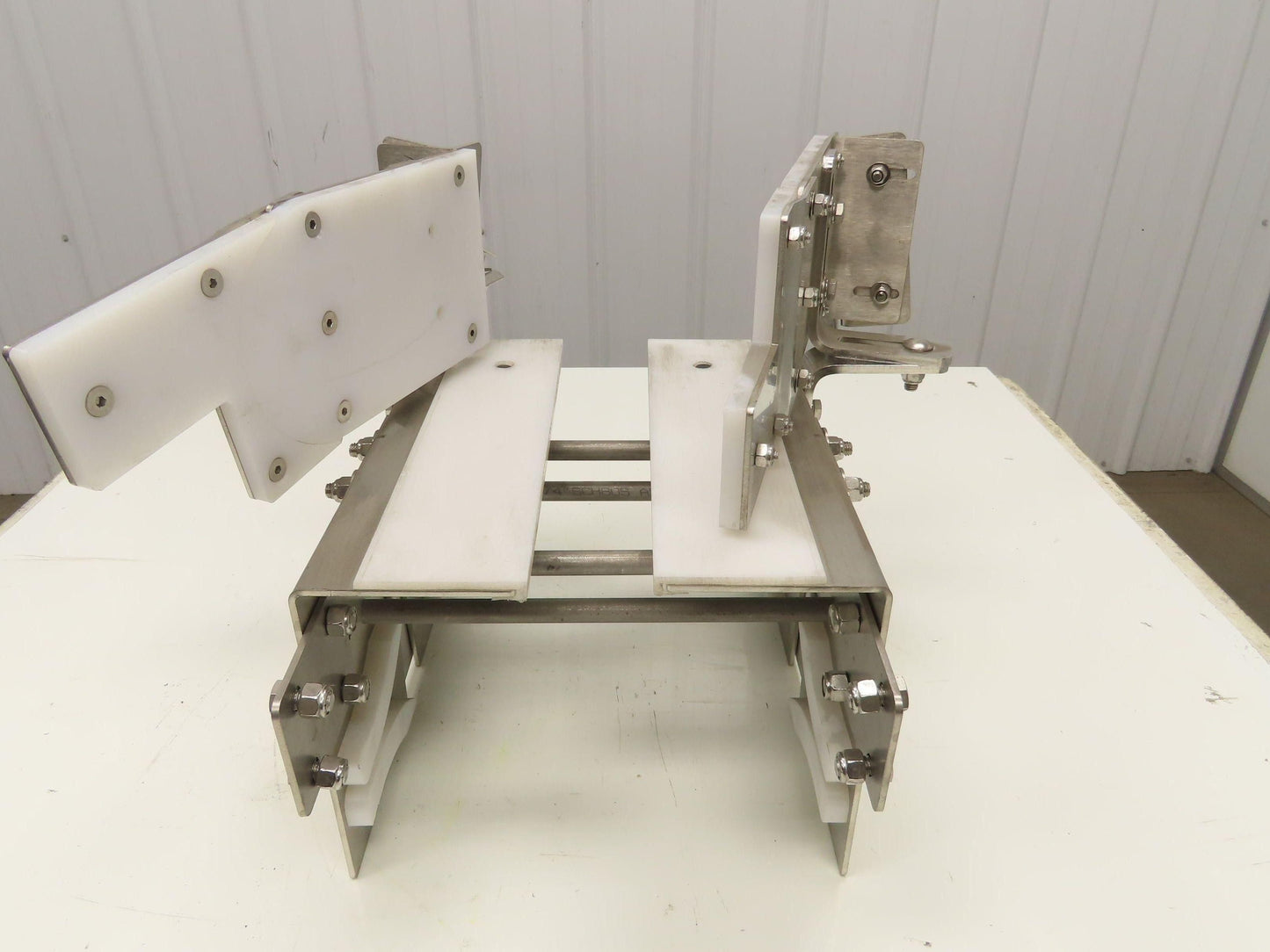 Arrowhead 10" Tabletop Belt Stainless Bottle Conveyor Diverter Section 12"L