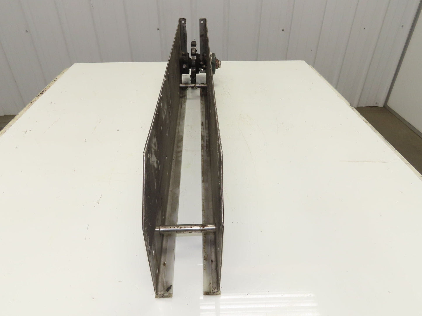 Arrowhead 3.25" Tabletop Stainless Bottle Conveyor Idler Section 36"L -No Drive