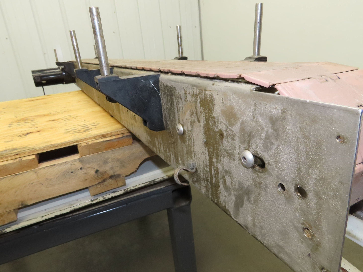 4.5"x 7' 6" Tabletop Belt Stainless Bottle Conveyor 90VDC End Drive