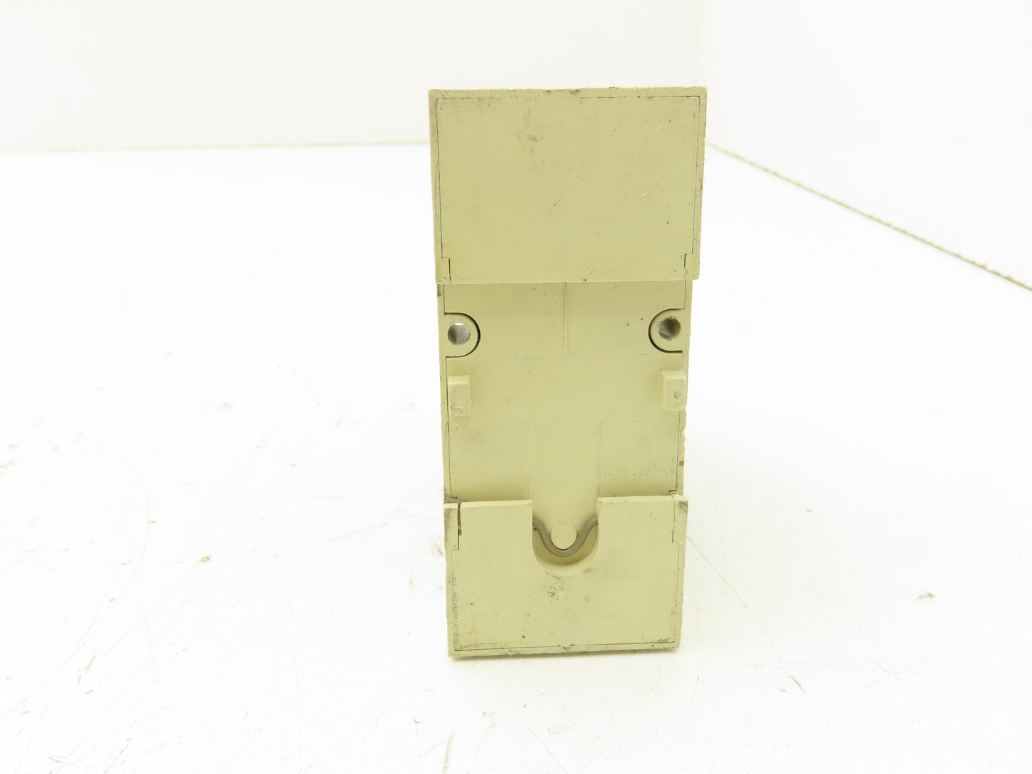 Brodersen UNIC XMW Time Delay Relay 240VAC 5A Base
