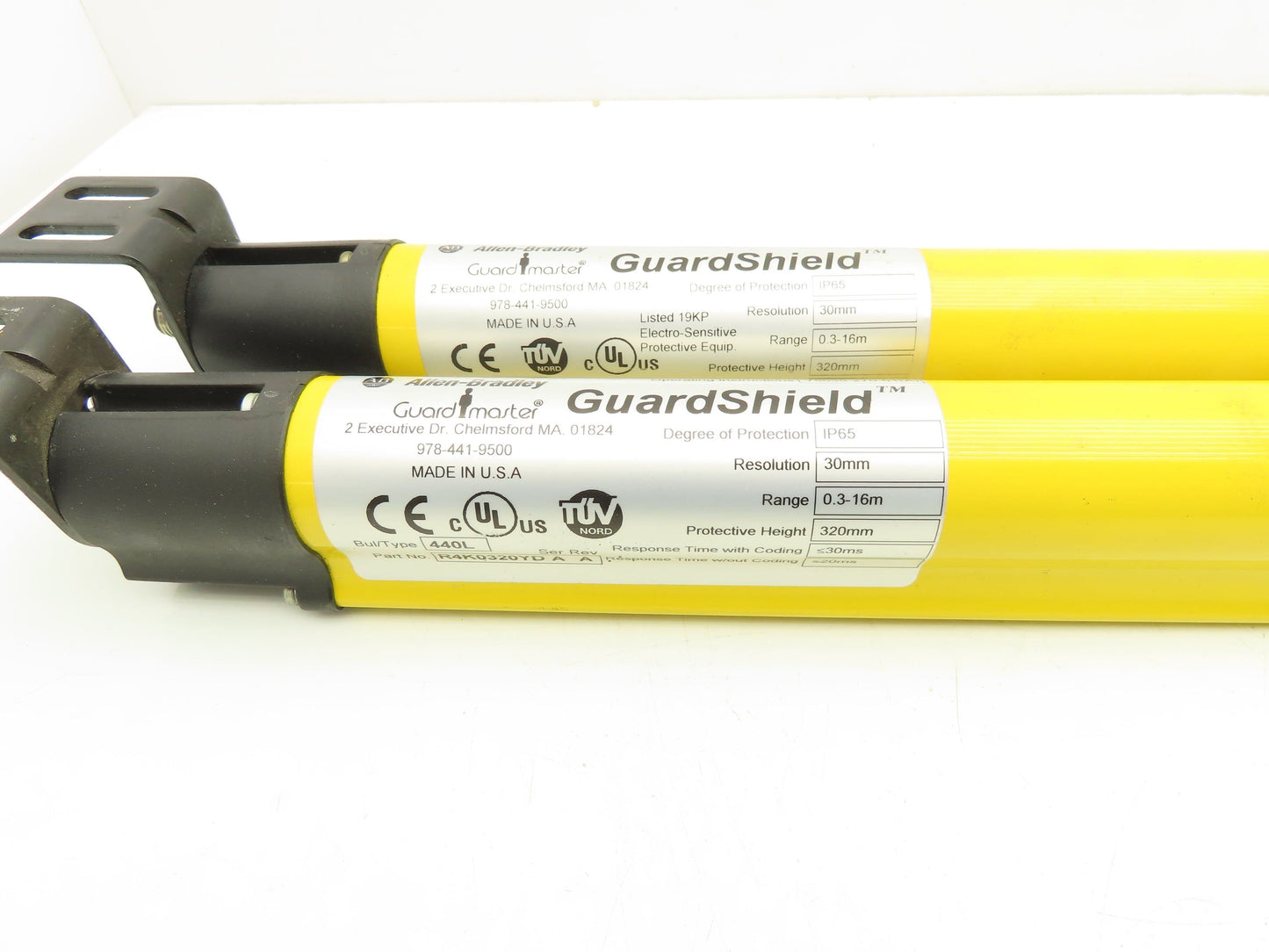 Allen Bradley R4K0320YD Safety Light Curtain Transmitter/Receiver Set 320mm