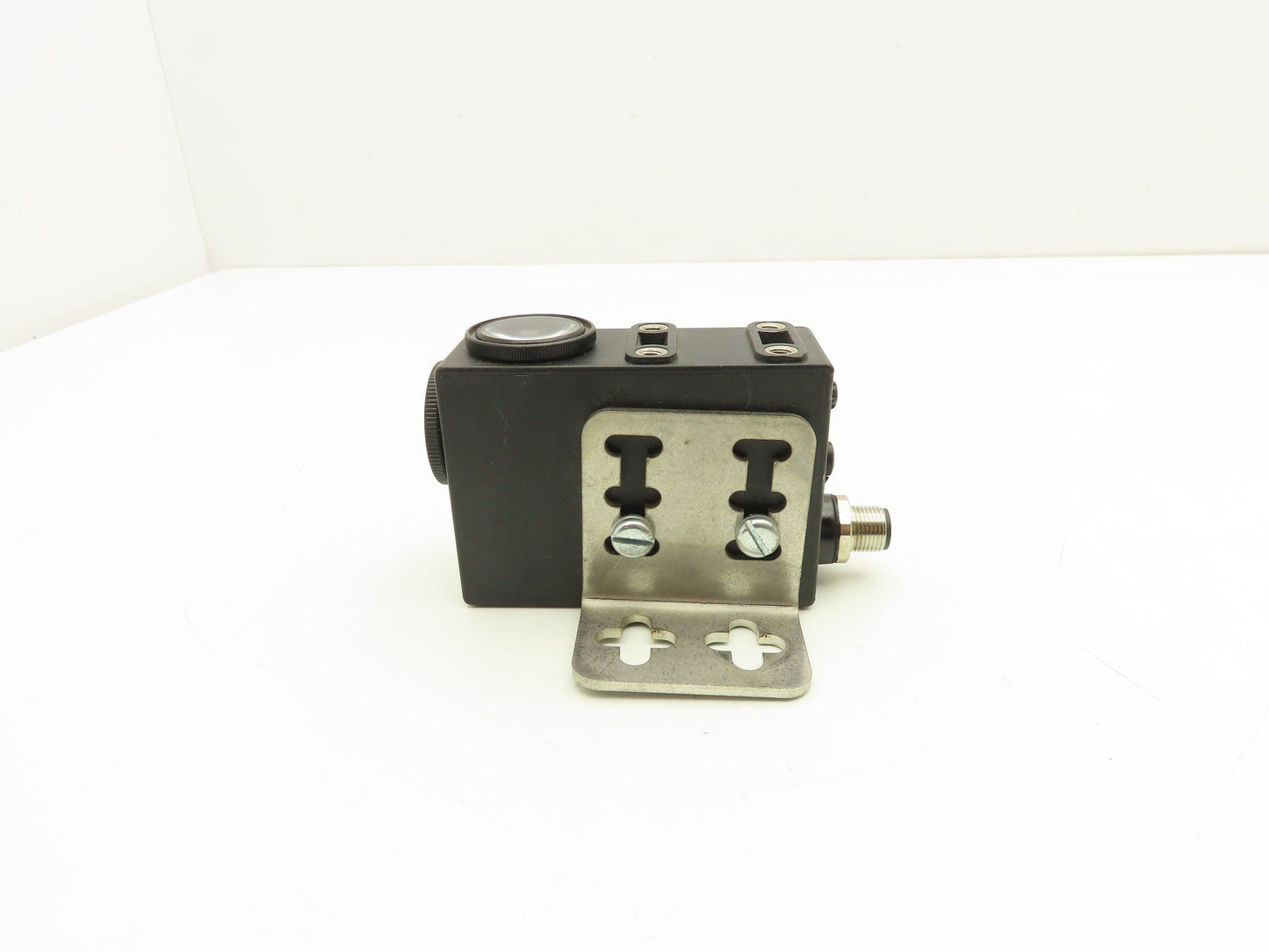 Pepperl+Fuchs DK10-9.5/92/110 Photoeye Sensor 418059