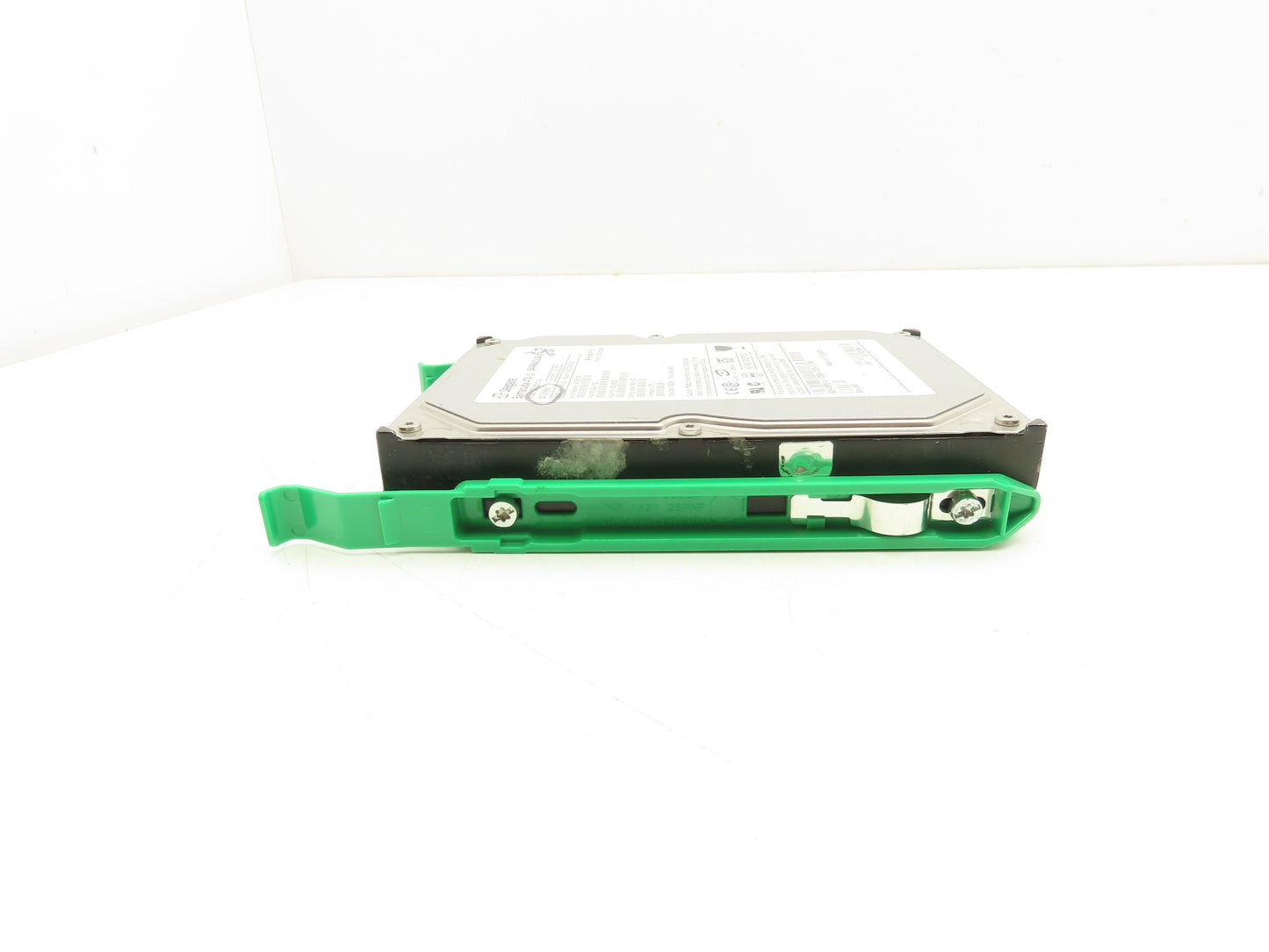 Seagate ST320011A Barracuda ATA IV 20GB Hard Disk Drive Cache