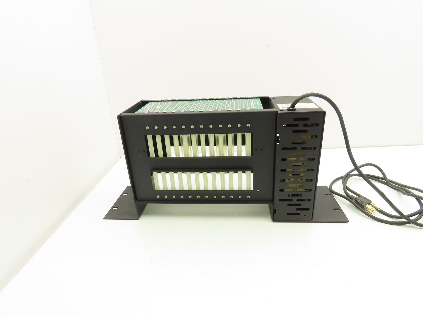 Matrix QMB12.6A11LR PLC Chassis 12-Slot Rack Power Supply