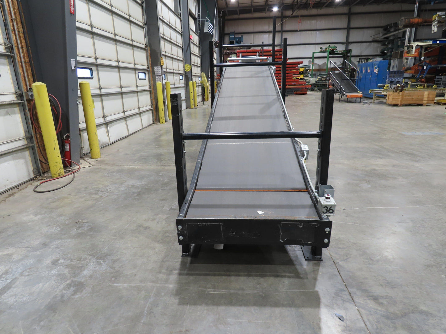 TGW CRUZ Incline Slider Bed 34" Belt Conveyor Variable Speed Drive 460V 17' 8"L