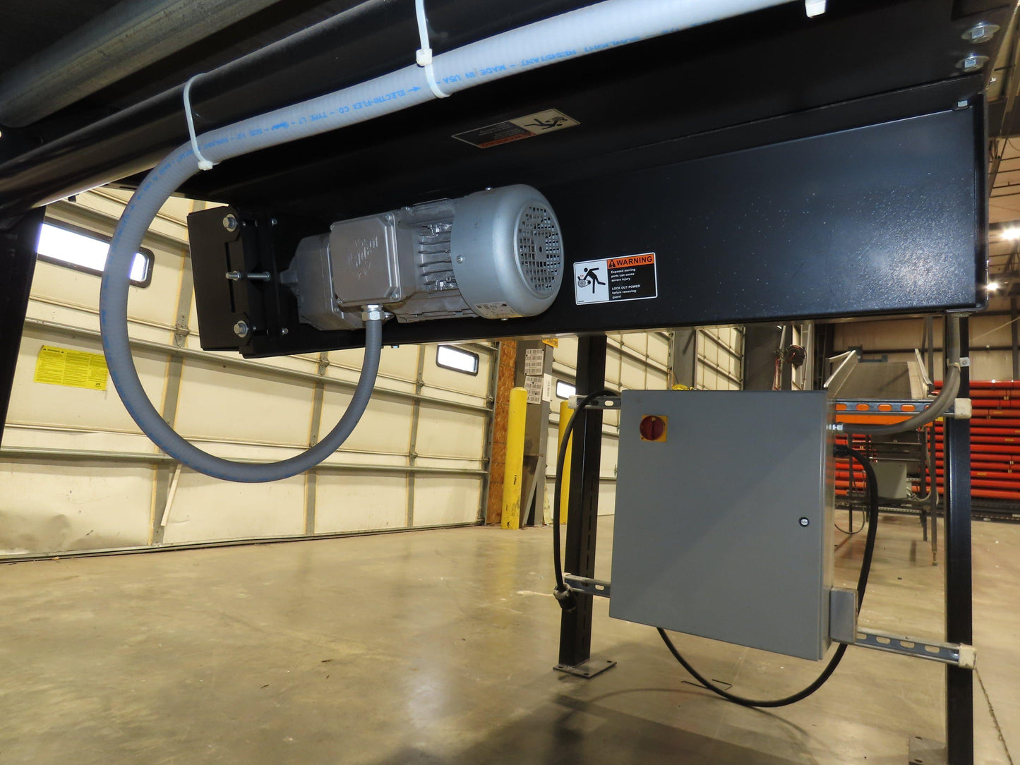 TGW CRUZ Incline Slider Bed 34" Belt Conveyor Variable Speed Drive 460V 17' 8"L