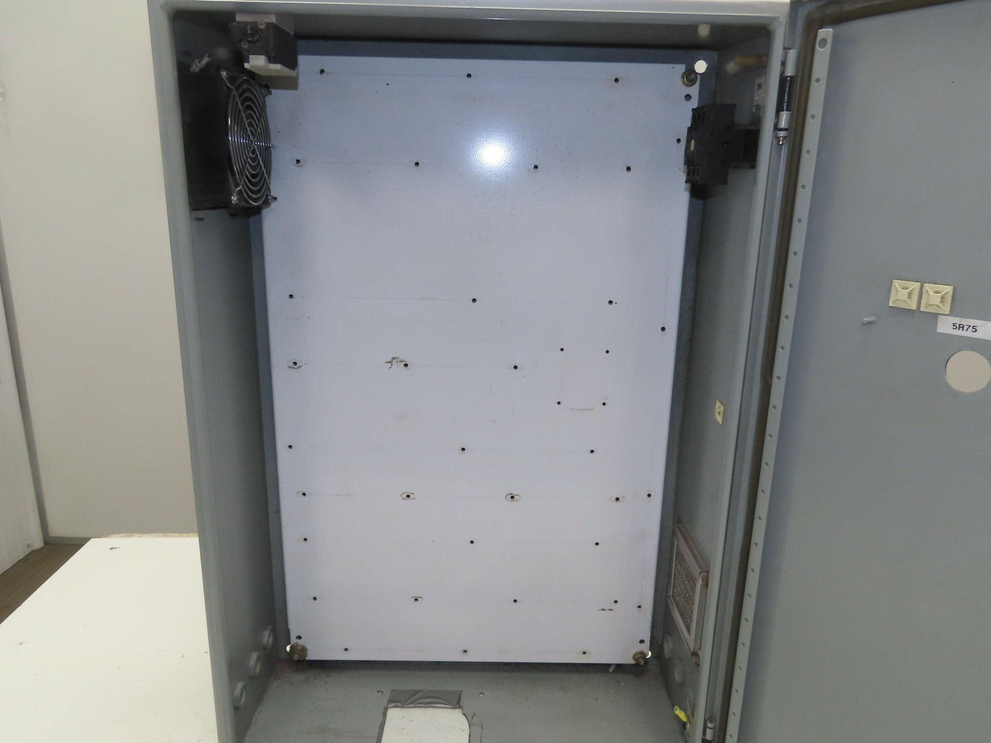 Hoffman CSD30208 Concept Electrical Enclosure Control Panel 30x20x8" Backplate