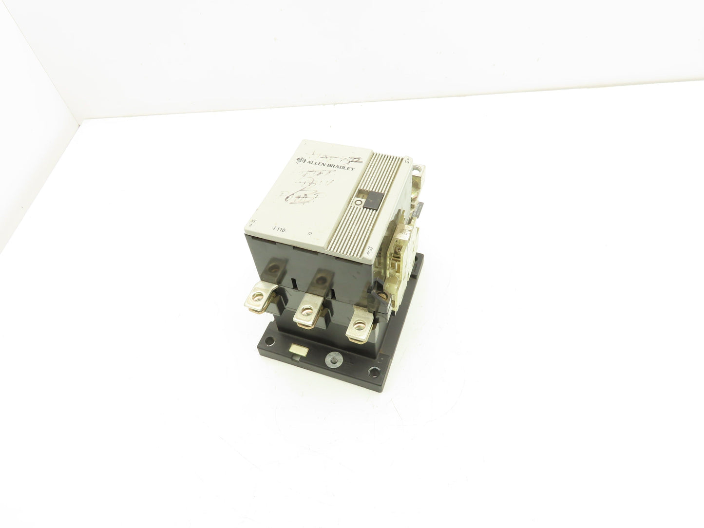 Allen Bradley 100-B110NJ3 Motor Starter Contactor 3-Pole 110A 100Hp 24VDC Coil